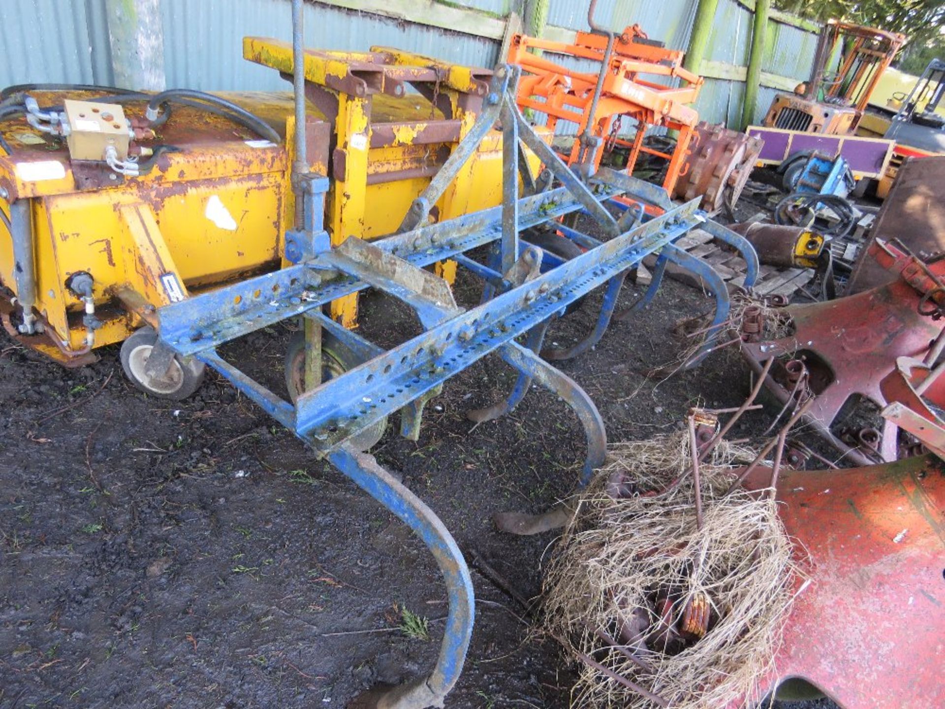 TRACTOR MOUNTED CULTIVATOR, 8FT WIDTH APPROX.....THIS LOT IS SOLD UNDER THE AUCTIONEERS MARGIN SCHEM - Image 2 of 3