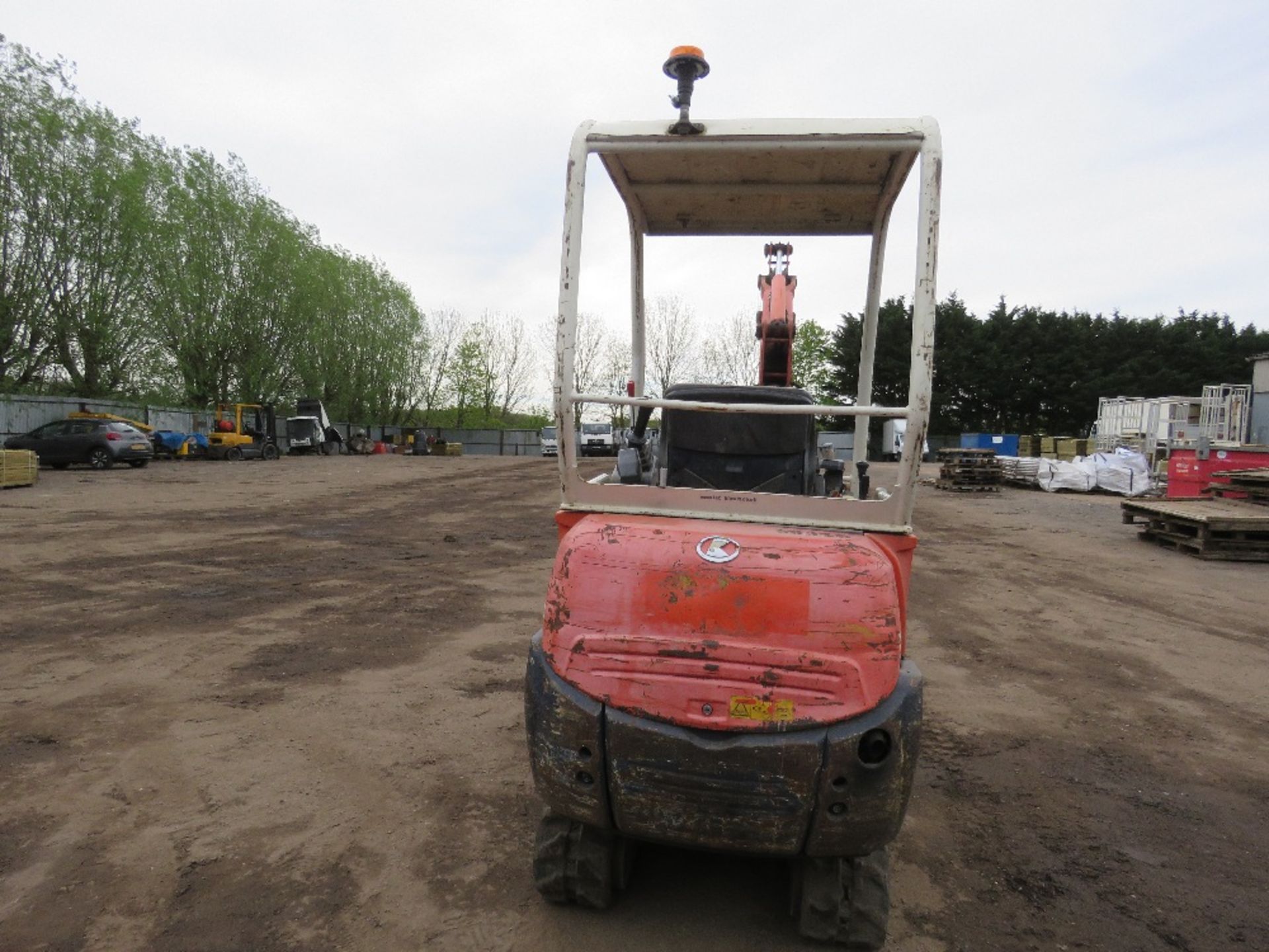 KUBOTA KX36-3 MINI EXCAVATOR YEAR 2011. SN:79136. 3975 REC HOURS. WITH ONE BUCKET AS FITTED. DIRECT - Image 4 of 13