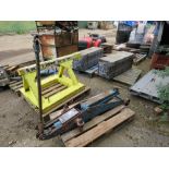 LARGE SIZED EPCO TROLLEY JACK.....THIS LOT IS SOLD UNDER THE AUCTIONEERS MARGIN SCHEME, THEREFORE NO