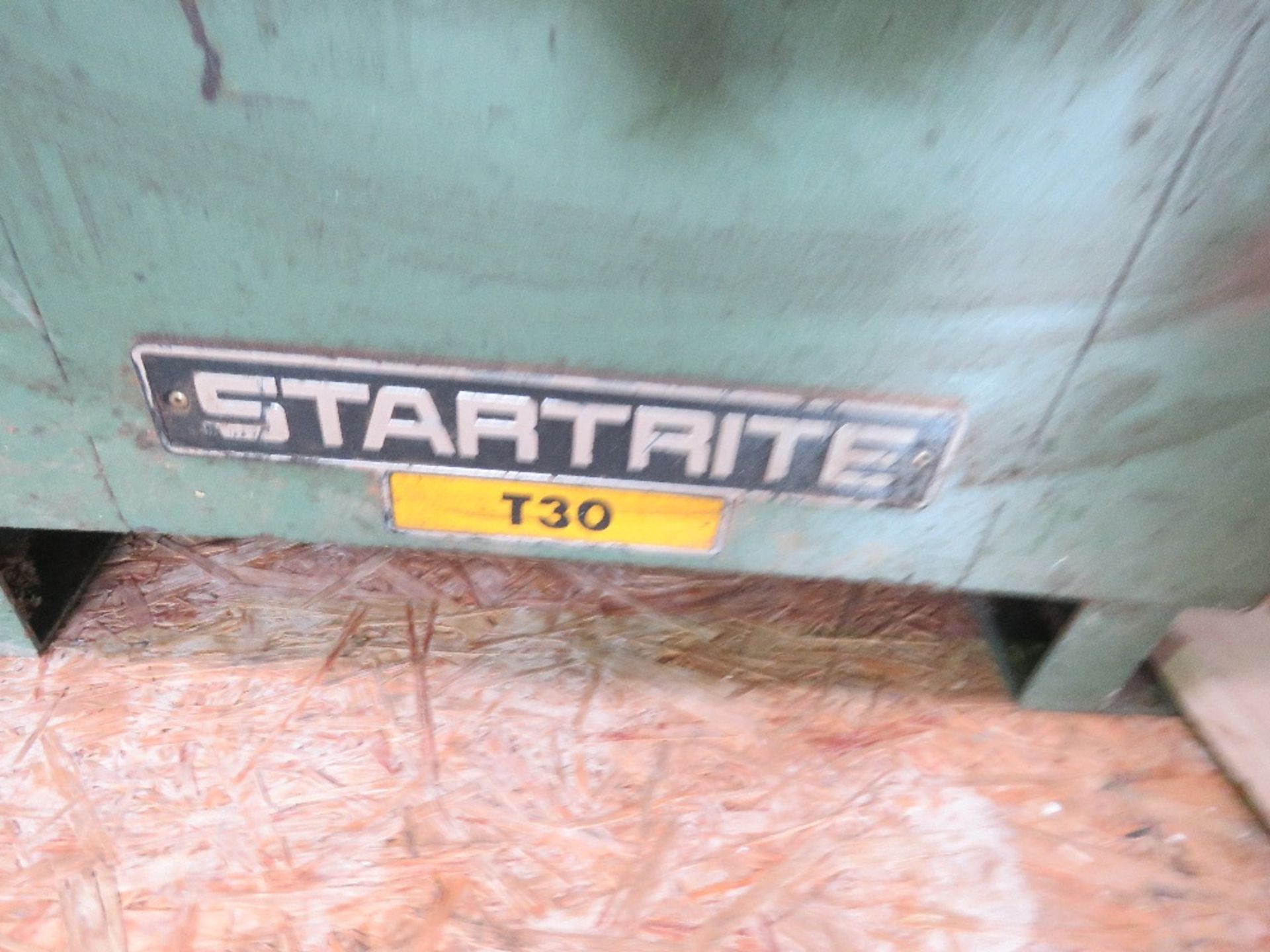 STARTRITE T30 SPINDLE MOULDER UNIT WITH 240VOLT POWERED FEED HEAD, MAIN UNIT IS 3 PHASE POWERED..... - Image 5 of 5