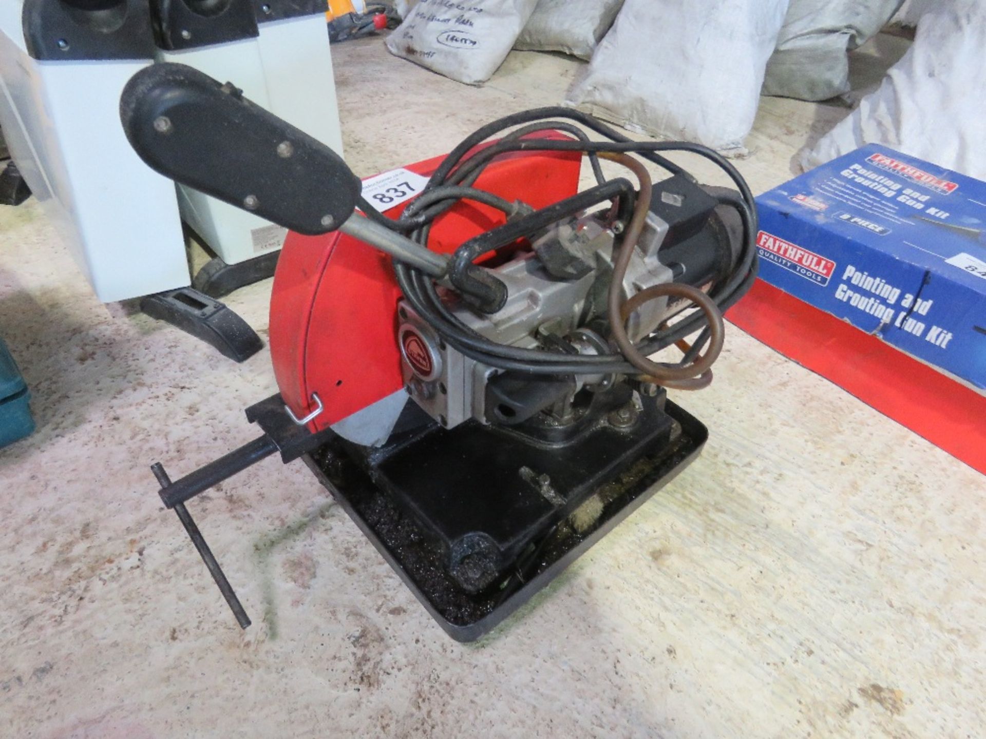 STAYER CROSS CUT METAL CUTTING SAW, 240VOLT.