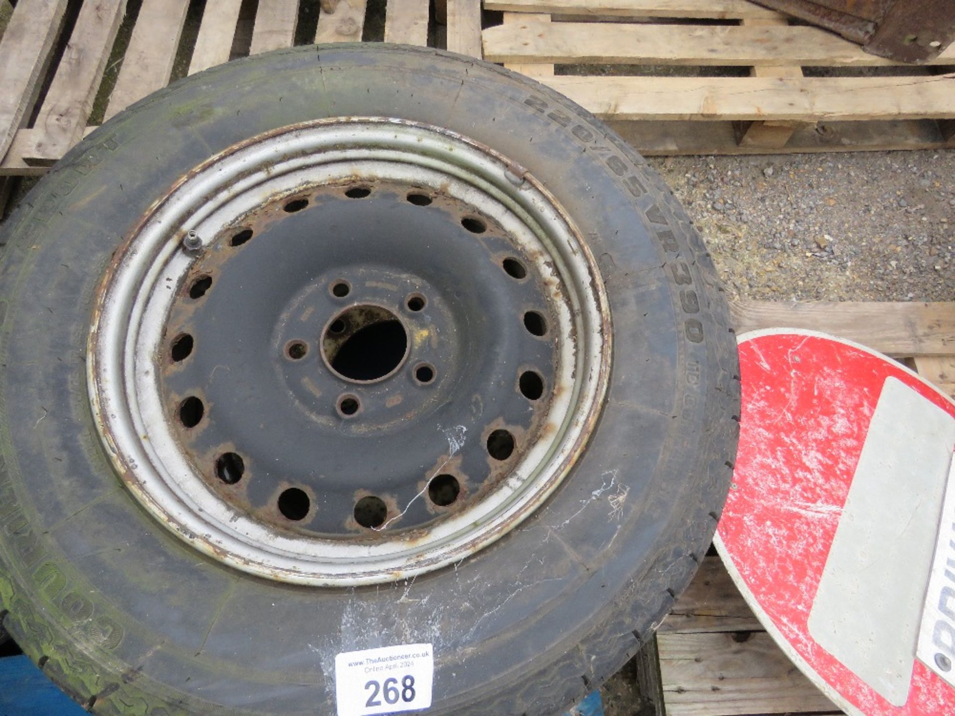 PALLET OF ASSORTED WHEELS AND TYRES. - Image 2 of 4