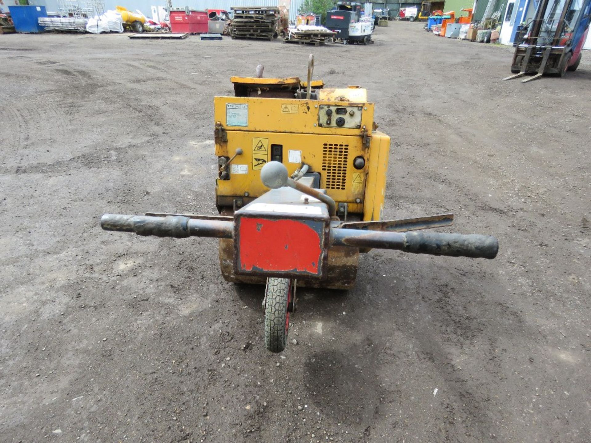 BENFORD SINGLE DRUM ROLLER YEAR 2011 SN:SLBP00Z0EBBKY0457 DIRECT FROM LOCAL COMPANY - Image 4 of 6