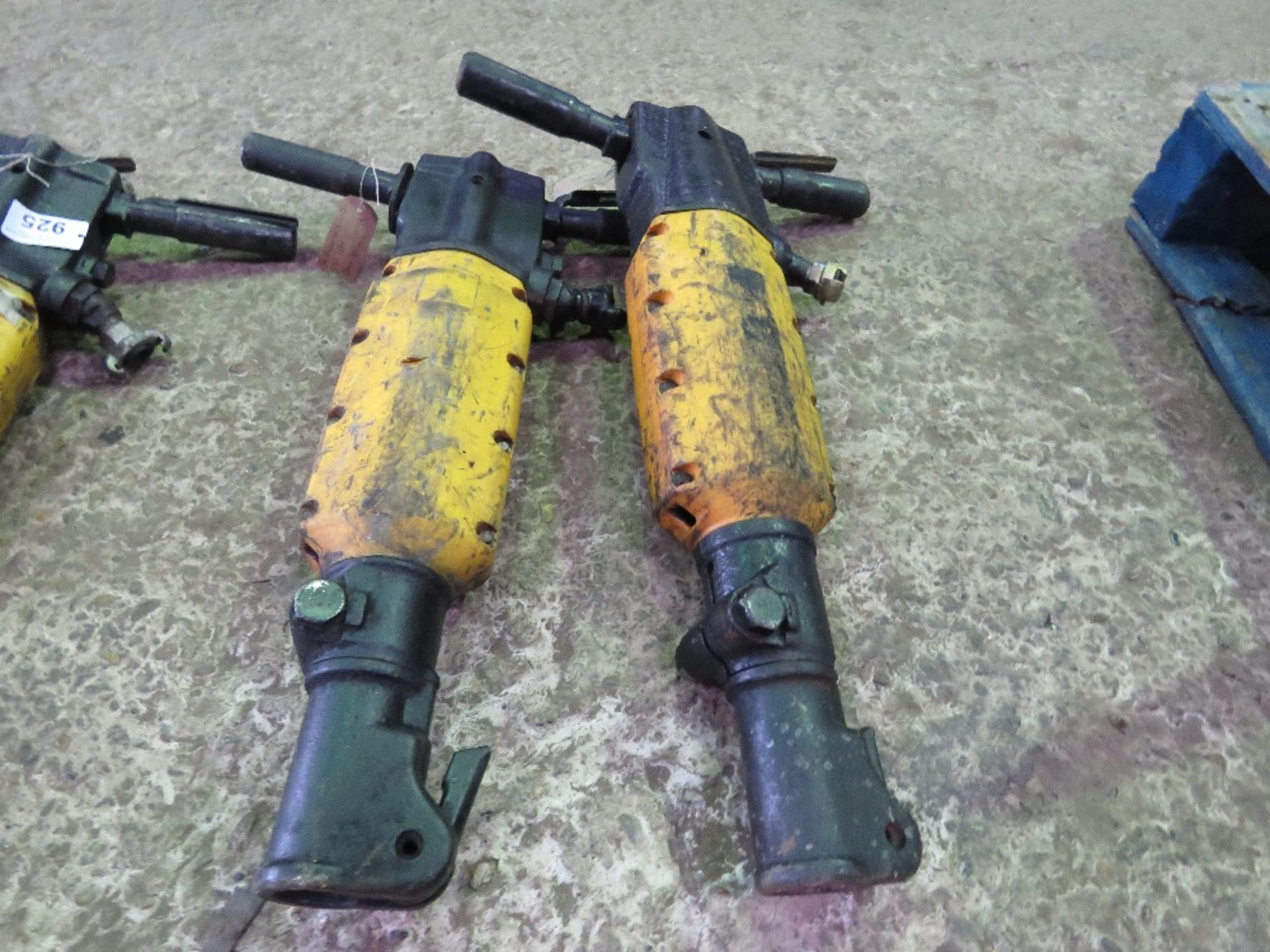 2 x atlas copco air breakers. - Image 3 of 3