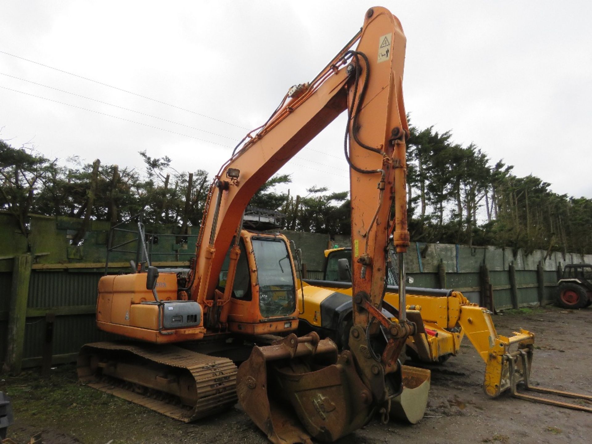 DOOSAN DX140LC STEEL TRACKED 14 TONNE EXCAVATOR, YEAR 2009 BUILD. 11,593 REC HOURS. 3NO BUCKETS. SN: - Image 8 of 20