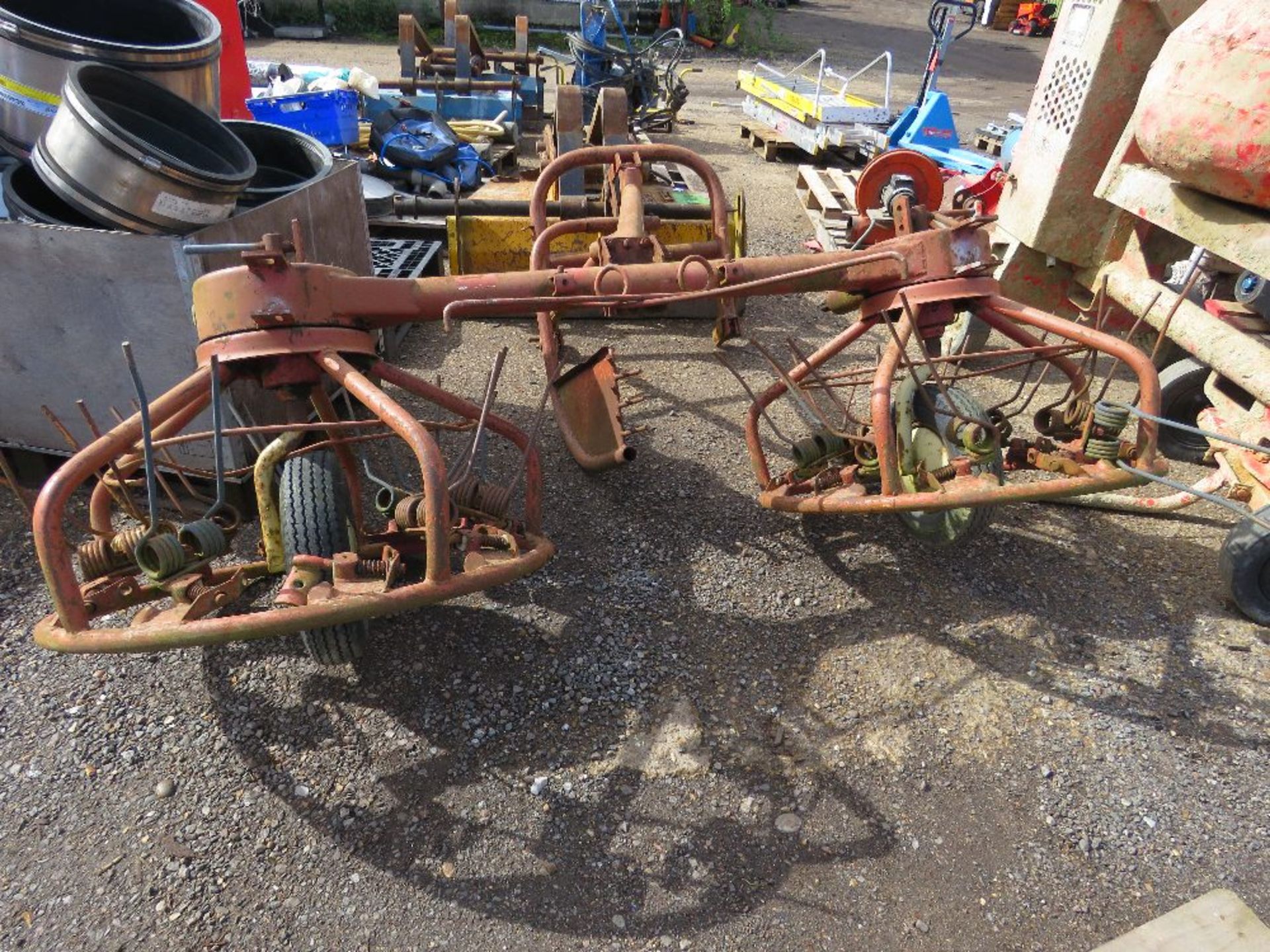 PZ TRACTOR MOUNTED HAY TURNER, NO PTO SHAFT.