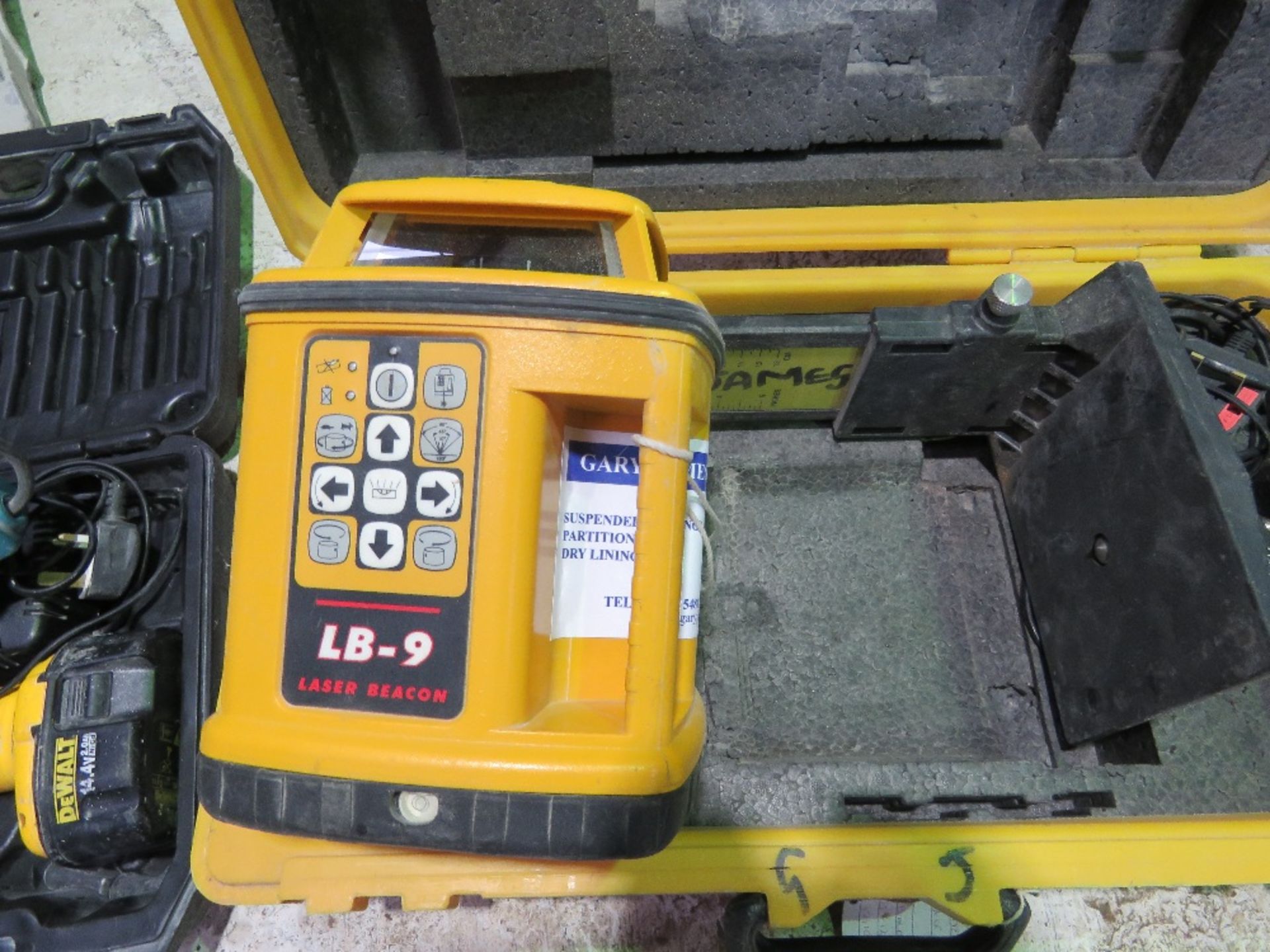 LASER ALIGNMENT LB-9 LASER LEVEL BEAM SET. DIRECT FROM LOCAL COMPANY. - Image 3 of 5
