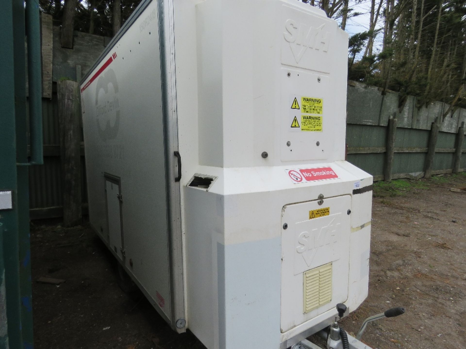 SMH DECONTAMINATION TRAILER, SINGLE AXLED. 10FT BODY SIZE APPROX. WITH HONDA GAS/PETROL GENERATOR & - Image 3 of 20
