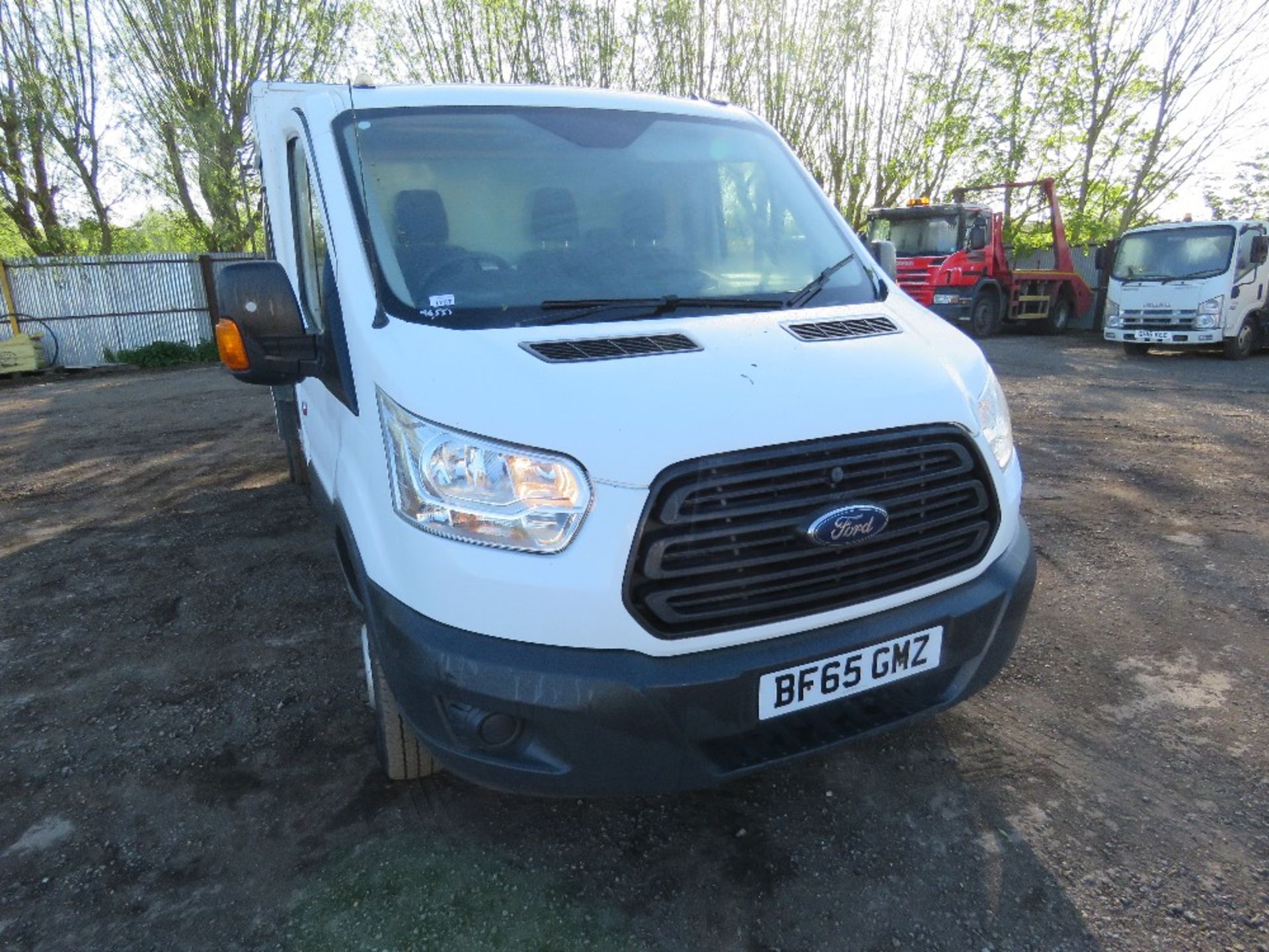 FORD TRANSIT TIPPER TRUCK WITH TOOL STORAGE LOCKER REG:BF65 GMZ. WITH V5 AND MOT UNTIL15.04.25. FIRS - Image 2 of 17