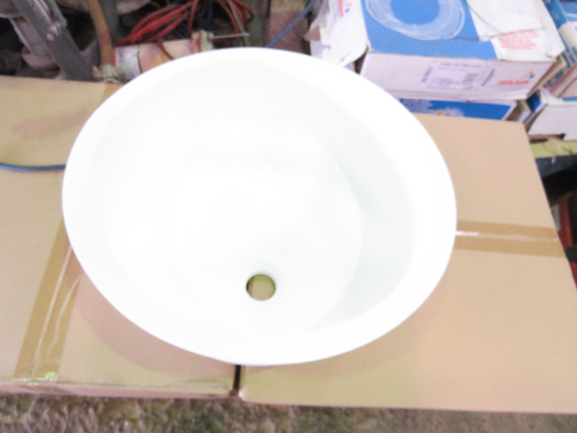 4NO DURASEIN 450X450X150 SOLID SURFACE ACRYLIC SINK, UNUSED, SURPLUS STOCK. - Image 3 of 3