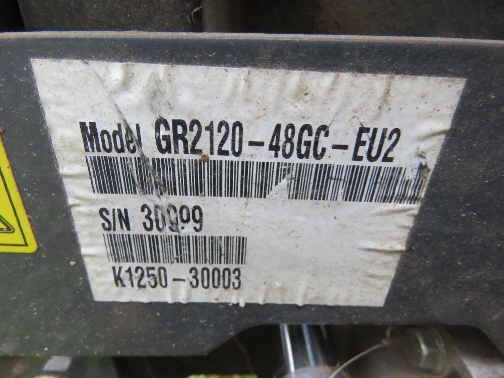 BID INCREMENT NOW £100!! KUBOTA GR2120 DIESEL ENGINED MOWER WITH REAR COLLECTOR, 4WD. - Bild 11 aus 11