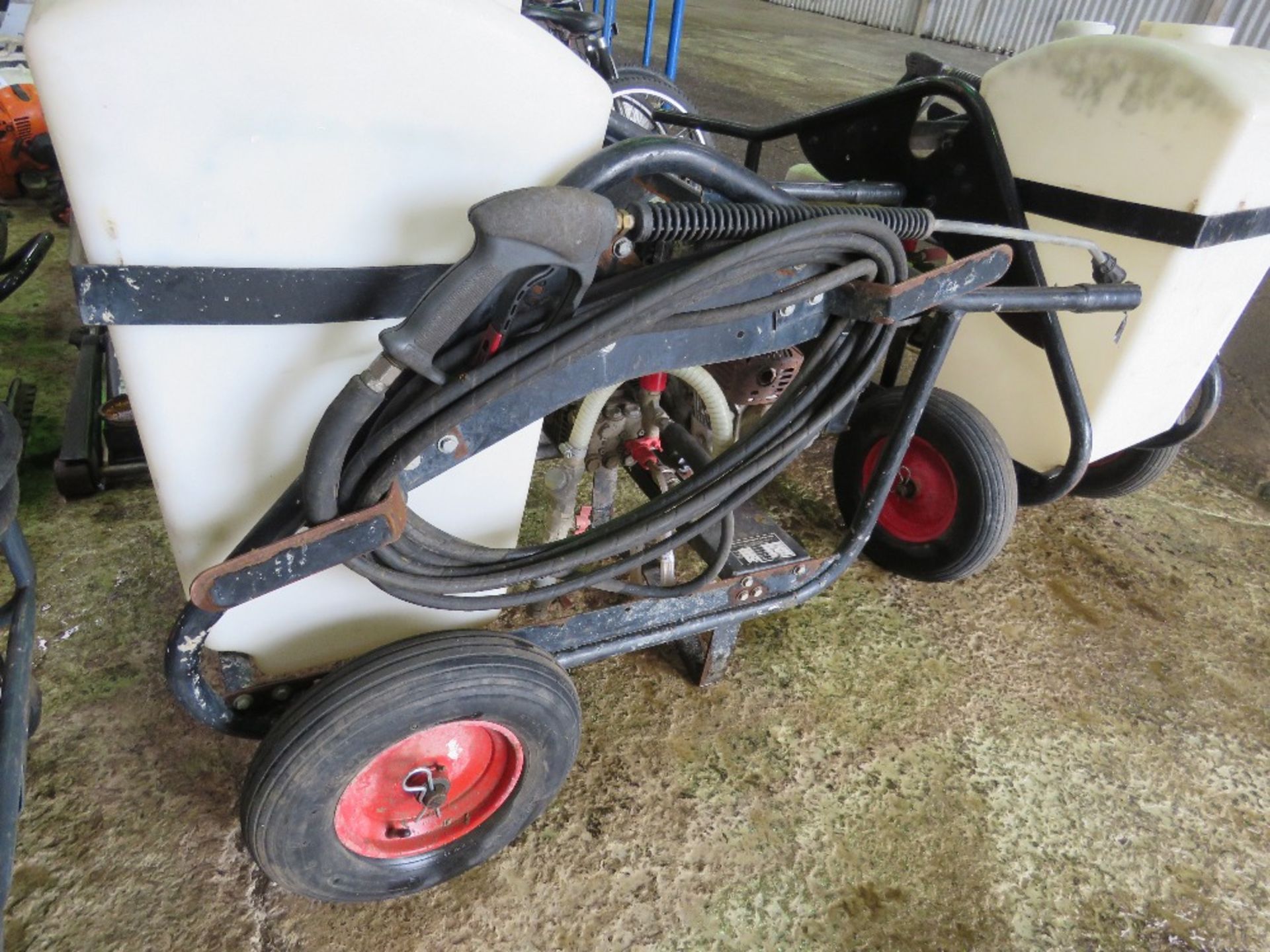 WESTERN PT105 HONDA ENGINED PRESSURE WASHER BARROW WITH HONDA ENGINE, HOSE AND LANCE.