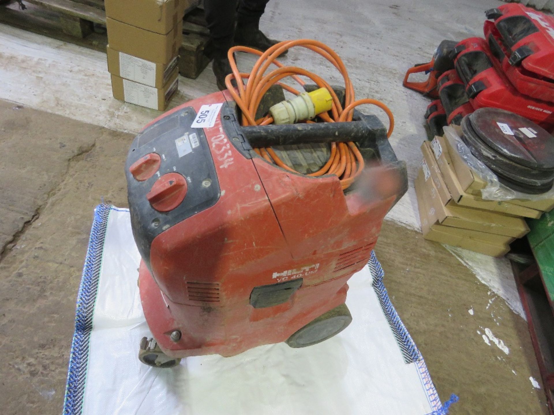 HILTI 110VOLT VACUUM CLEANER.SOURCED FROM COMPANY LIQUIDATION. THIS LOT IS SOLD UNDER THE AUCTIO