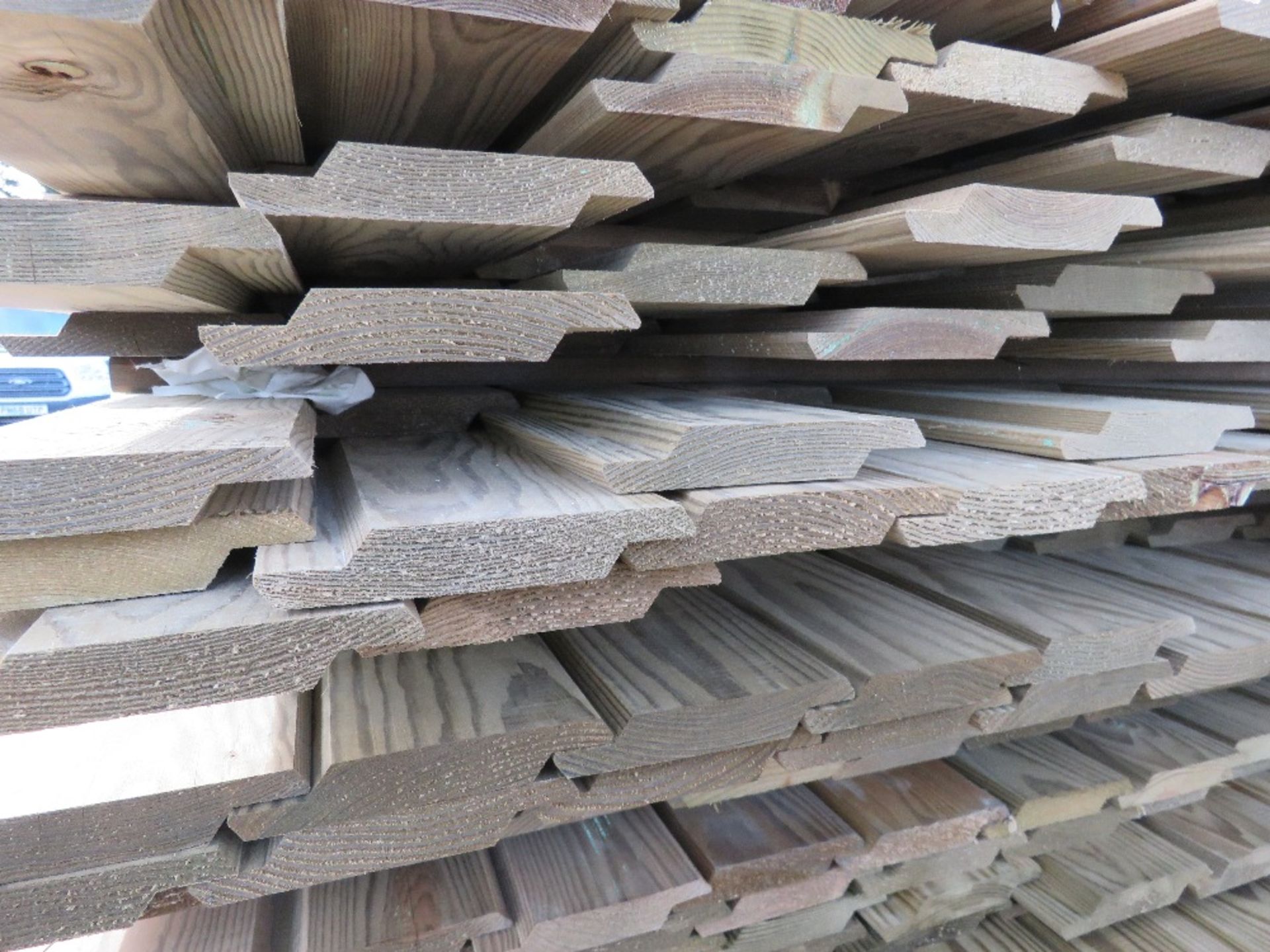 LARGE PACK OF PRESSURE TREATED SHIPLAP TYPE TIMBER CLADDING BOARDS. 1.73-1.93M LENGTH X 100MM WIDTH - Image 3 of 3