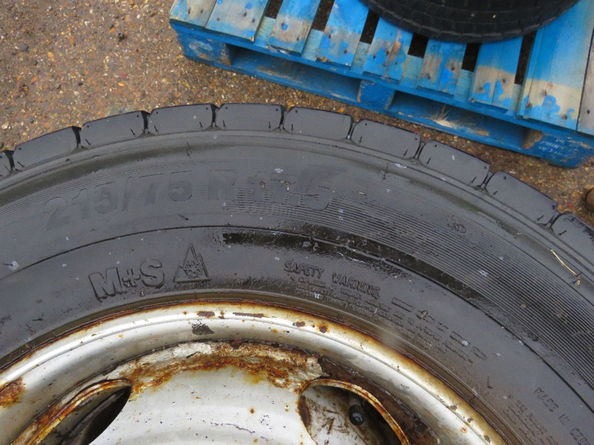 3 X 6 STUD LORRY WHEELS & TYRES 215/75-R17.5. - Image 3 of 4