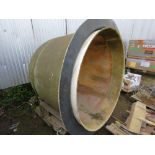 LARGE GRP MOLD ON THE SHAPE OF A BELL.