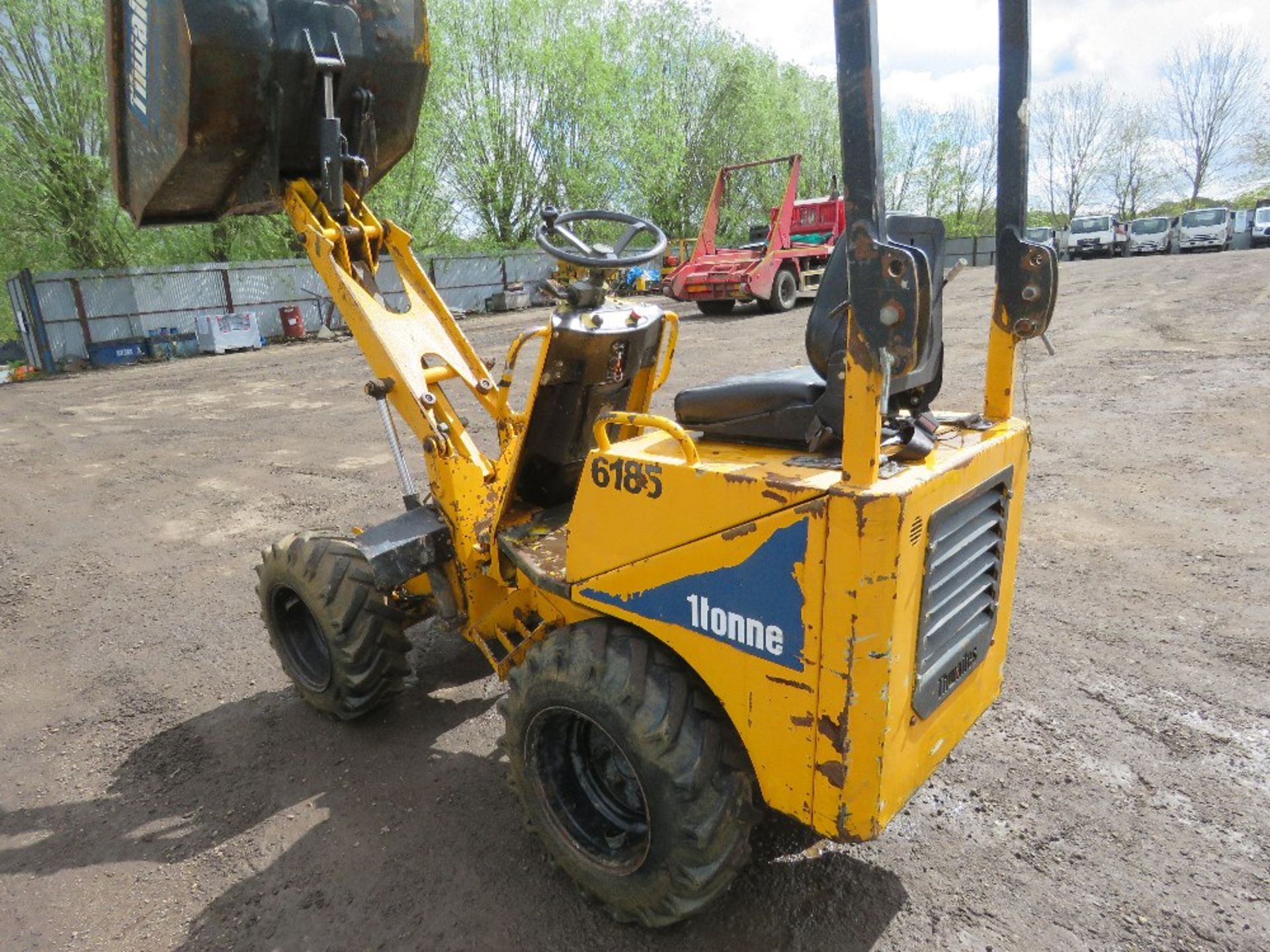 THWAITES 1TONNE HIGH TIP DUMPER, YEAR 2006. 3575 REC HOURS. SN:SLCMZ01ZZ605A9415. DIRECT FROM LOCAL - Image 6 of 12