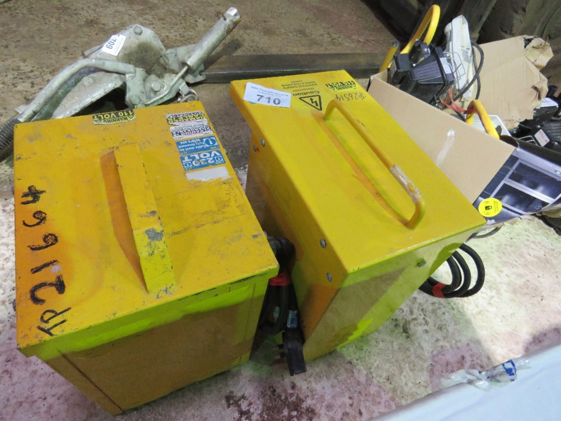 2 X LARGE TRANSFORMERS.....THIS LOT IS SOLD UNDER THE AUCTIONEERS MARGIN SCHEME, THEREFORE NO VAT WI - Bild 3 aus 3