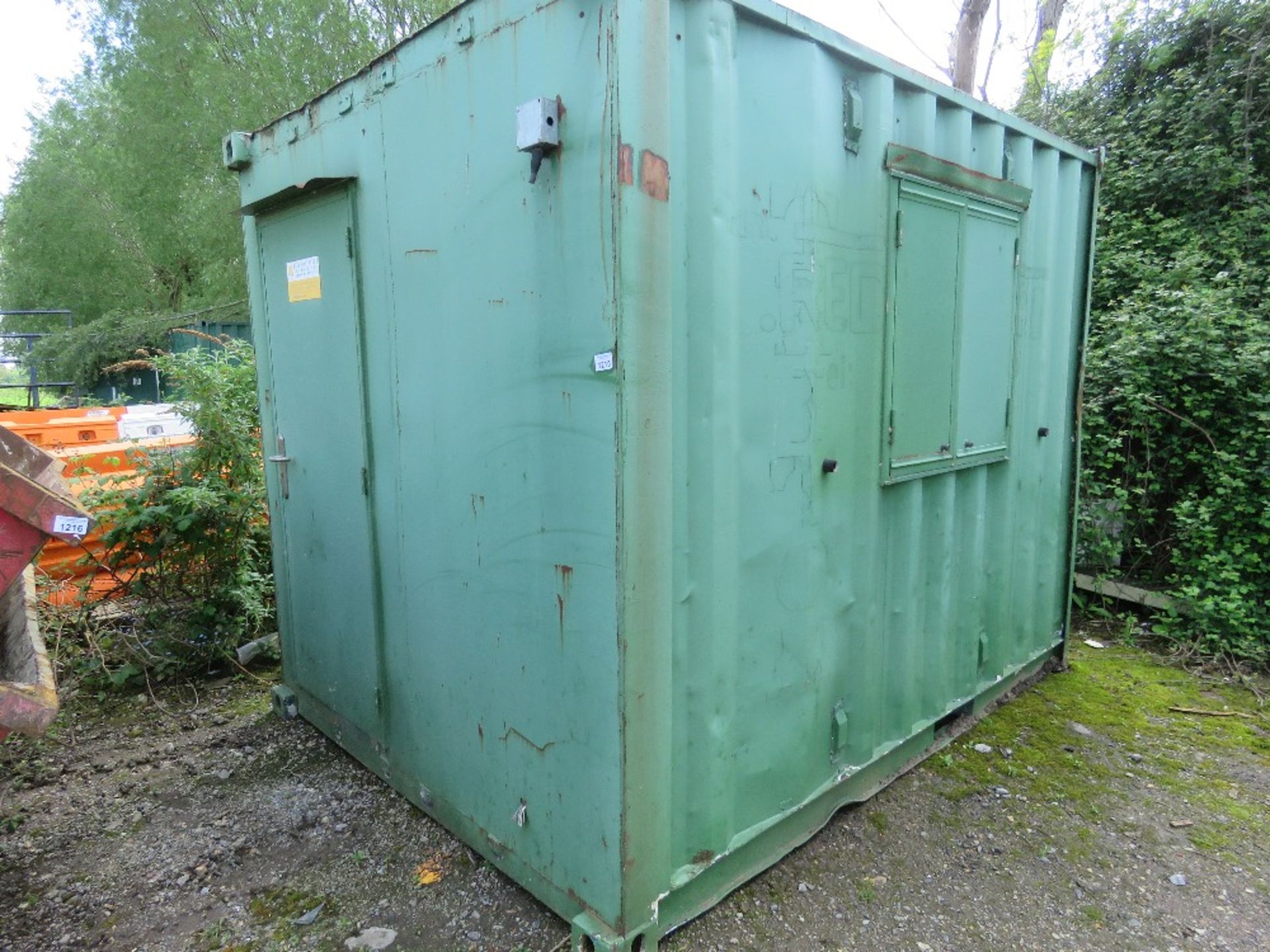 CONTAINERISED SITE OFFICE 10FT X 8FT APPROX WITH DOOR EITHER END.