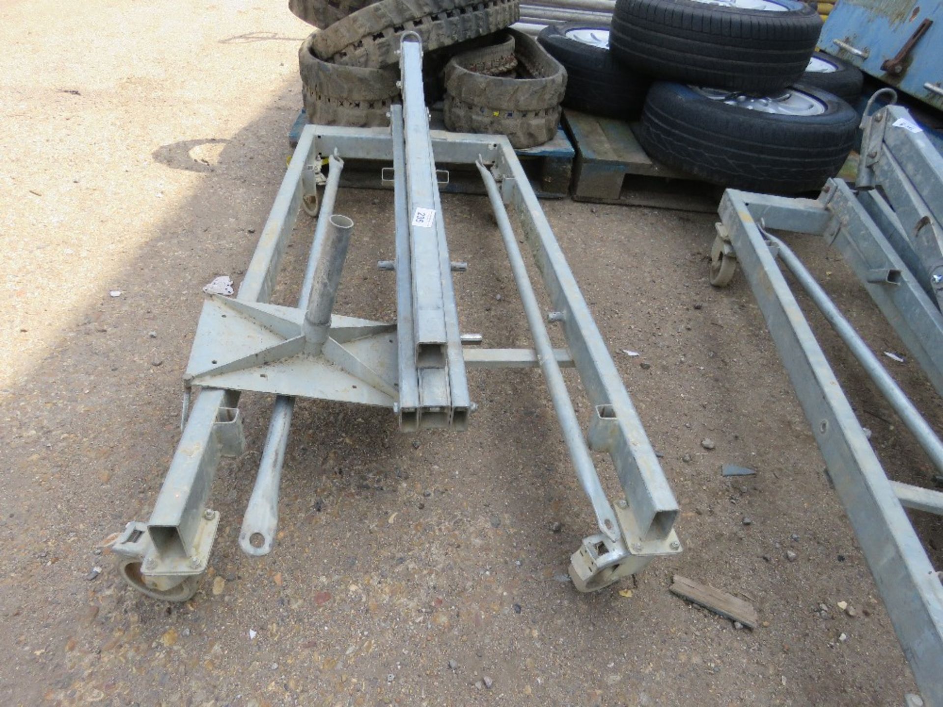 GALVANISED PLASTER BOARD LIFTING FRAME.....THIS LOT IS SOLD UNDER THE AUCTIONEERS MARGIN SCHEME, THE - Image 2 of 4