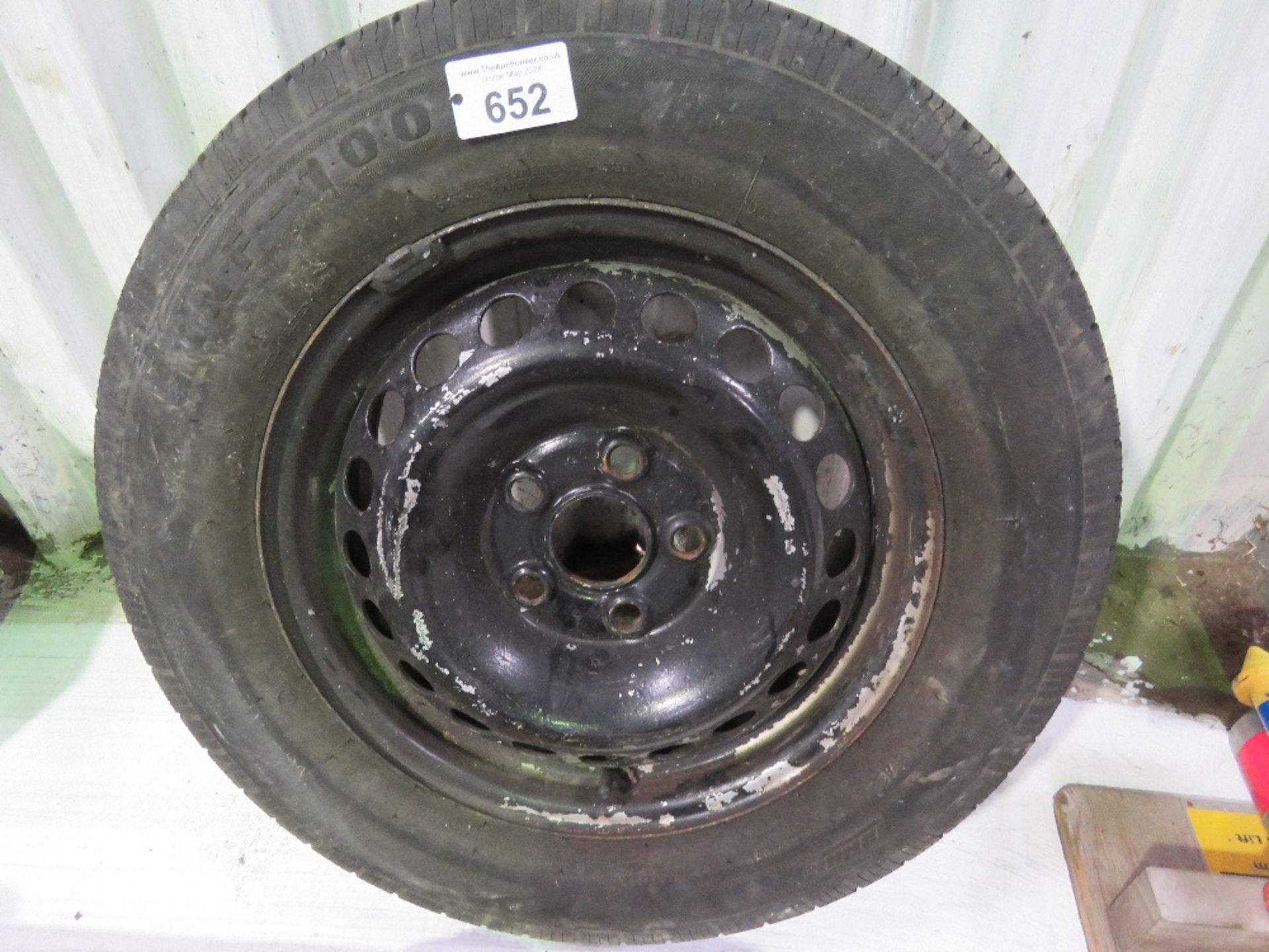 VOLKSWAGEN 5 STUD 215-65R16 WHEEL AND TYRE. - Image 4 of 4