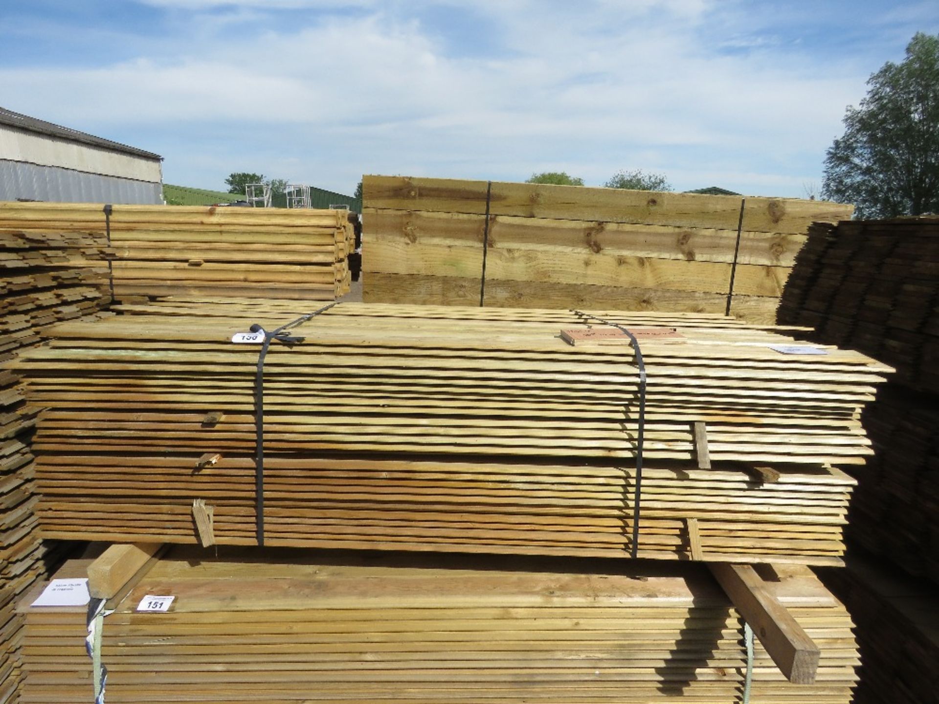 LARGE PACK OF TREATED OVERLAP SHIPLAP TIMBER CLADDING BOARDS 19MM X 100MM @ 1725MM LENGTH APPROX. 2