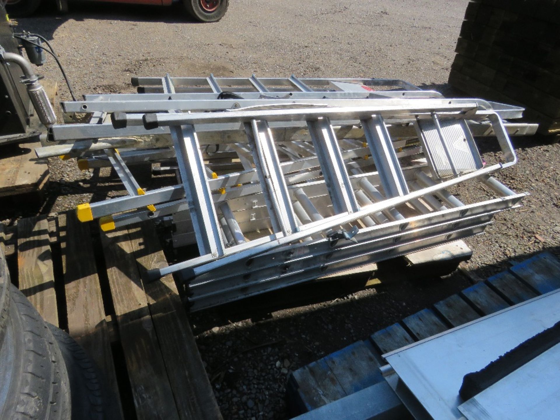 8NO ASSORTED ALLOY STEP LADDERS AND LADDERS AS SHOWN. - Image 4 of 4