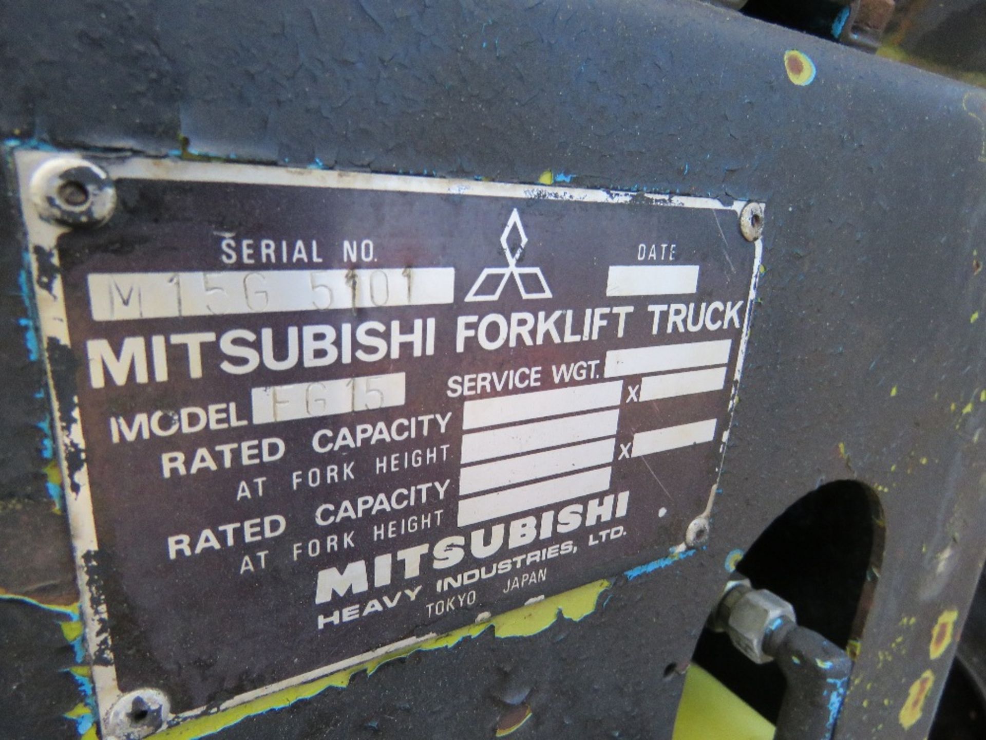 MITSUBISHI FG15 GAS POWERED FORKLIFT. WHEN TESTED WAS SEEN TO START AND RUN BRIEFLY BUT CUTTING OUT. - Image 5 of 8