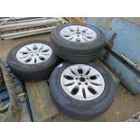 SET OF 4NO BMW 235/65R17 ALLOY WHEELS AND TYRES.