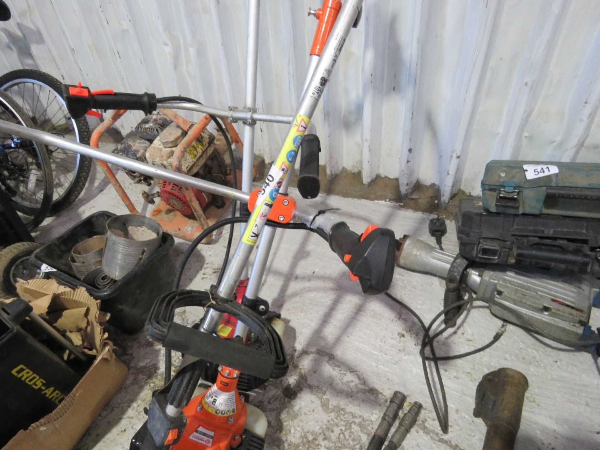 STIHL PLUS 2 OTHER PETROL ENGINED STRIMMERS. - Image 7 of 7
