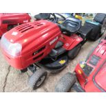 MTD LAWNFLITE RIDE ON MOWER WITH COLLECTOR. WHEN BRIEFLY TESTED WAS SEEN TO RUN, DRIVE AND MOWERS EN