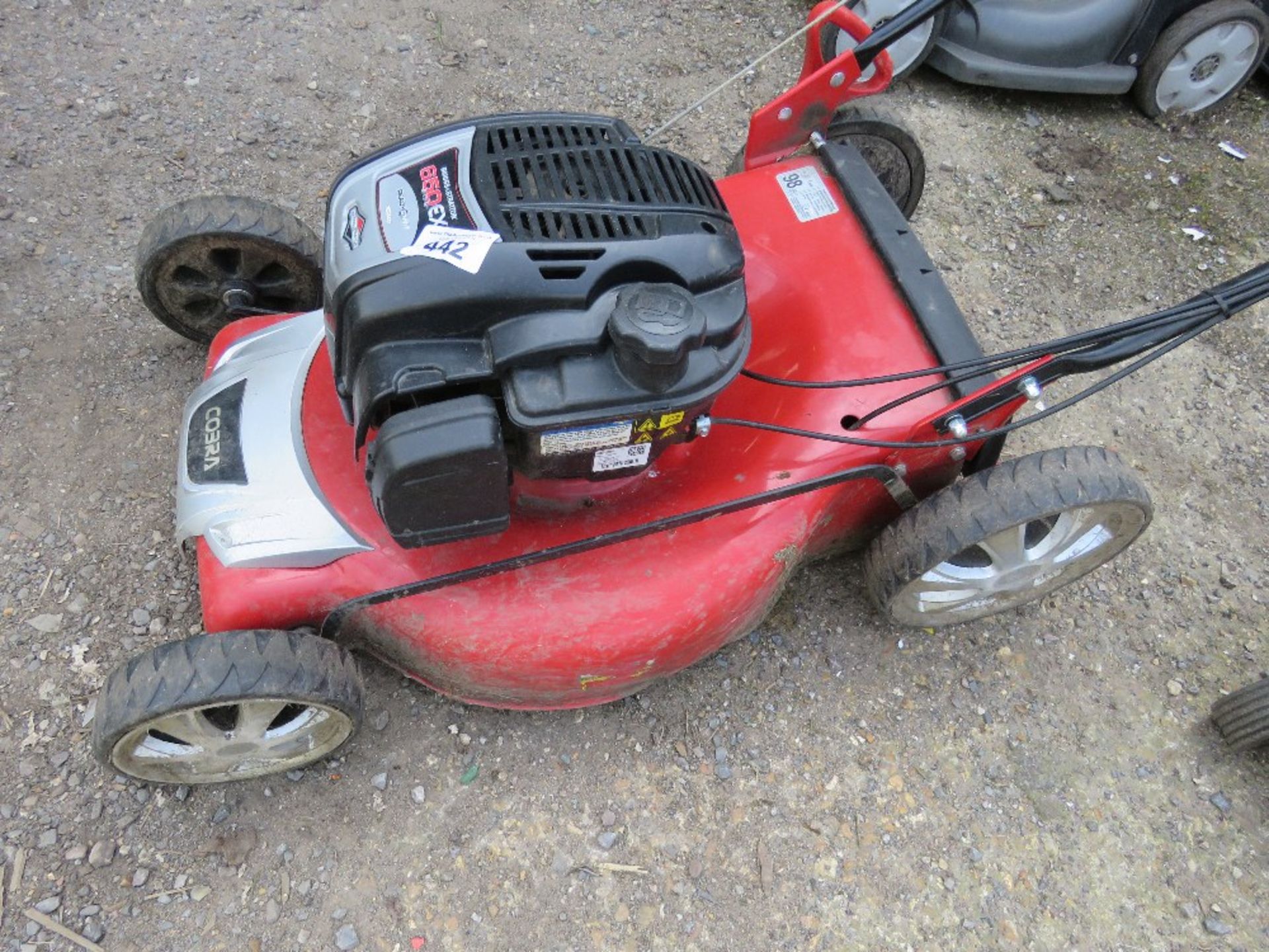 COBRA PETROL ENGINED MOWER WITH NO COLLECTOR. ....THIS LOT IS SOLD UNDER THE AUCTIONEERS MARGIN SCH - Image 3 of 4