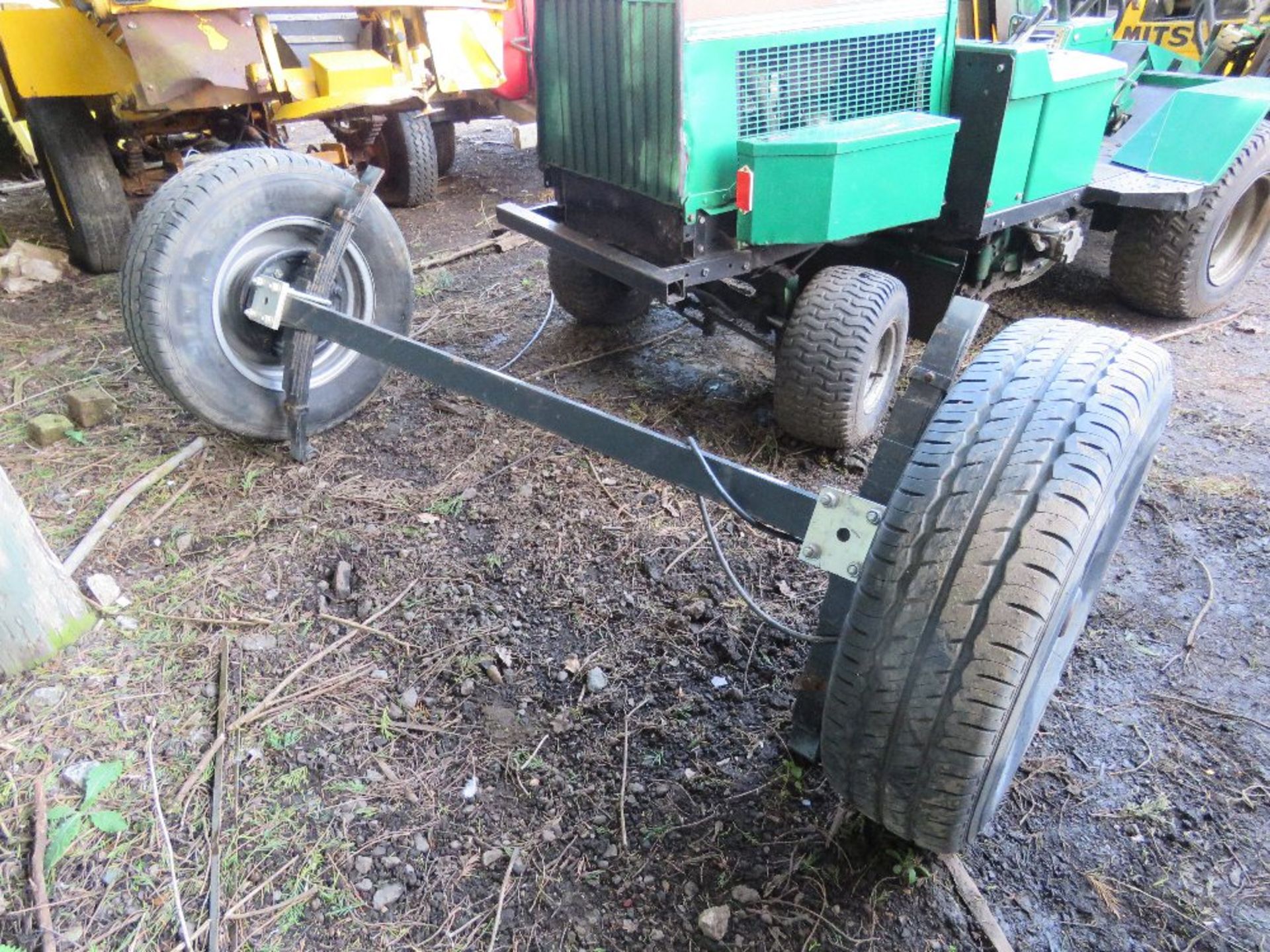 HEAVY DUTY TRAILER AXLE WITH SPRINGS, BELIEVED TO BE OFF GROUNDHOG TYPE WELFARE UNIT?? ....THIS LOT