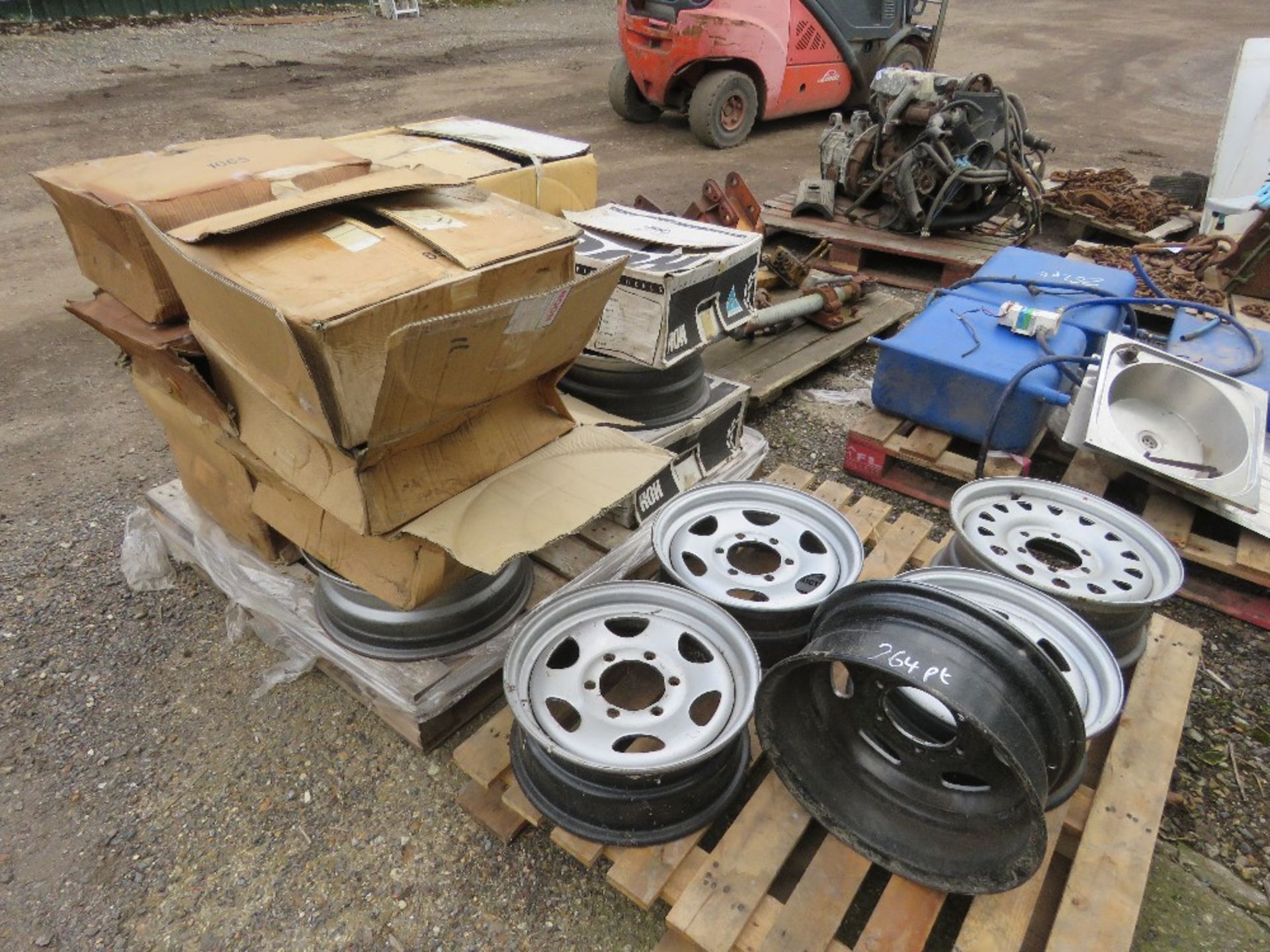 2 X PALLETS OF UNUSED MITSUBISHI AND OTHER WHEEL RIMS.....THIS LOT IS SOLD UNDER THE AUCTIONEERS MAR