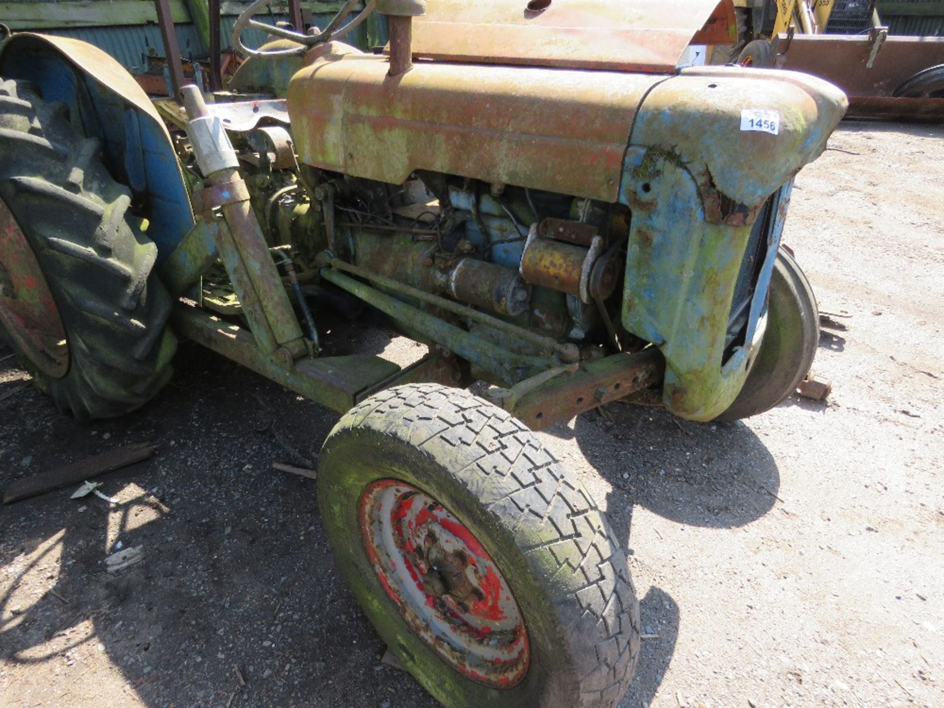 FORDSON DEXTA TRACTOR WITH LOADER FRAME AND BRACKETS. UNUSED CONDITION UNKNOWN. MAY BE INCOMPLETE (I - Image 12 of 16