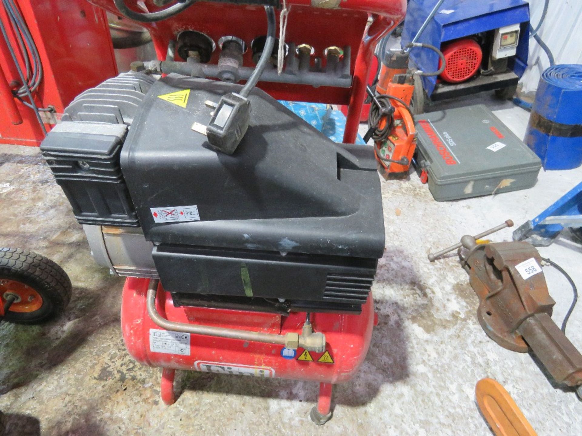 BIG POWER 240VOLT POWERED COMPRESSOR.....THIS LOT IS SOLD UNDER THE AUCTIONEERS MARGIN SCHEME, THERE - Image 4 of 5