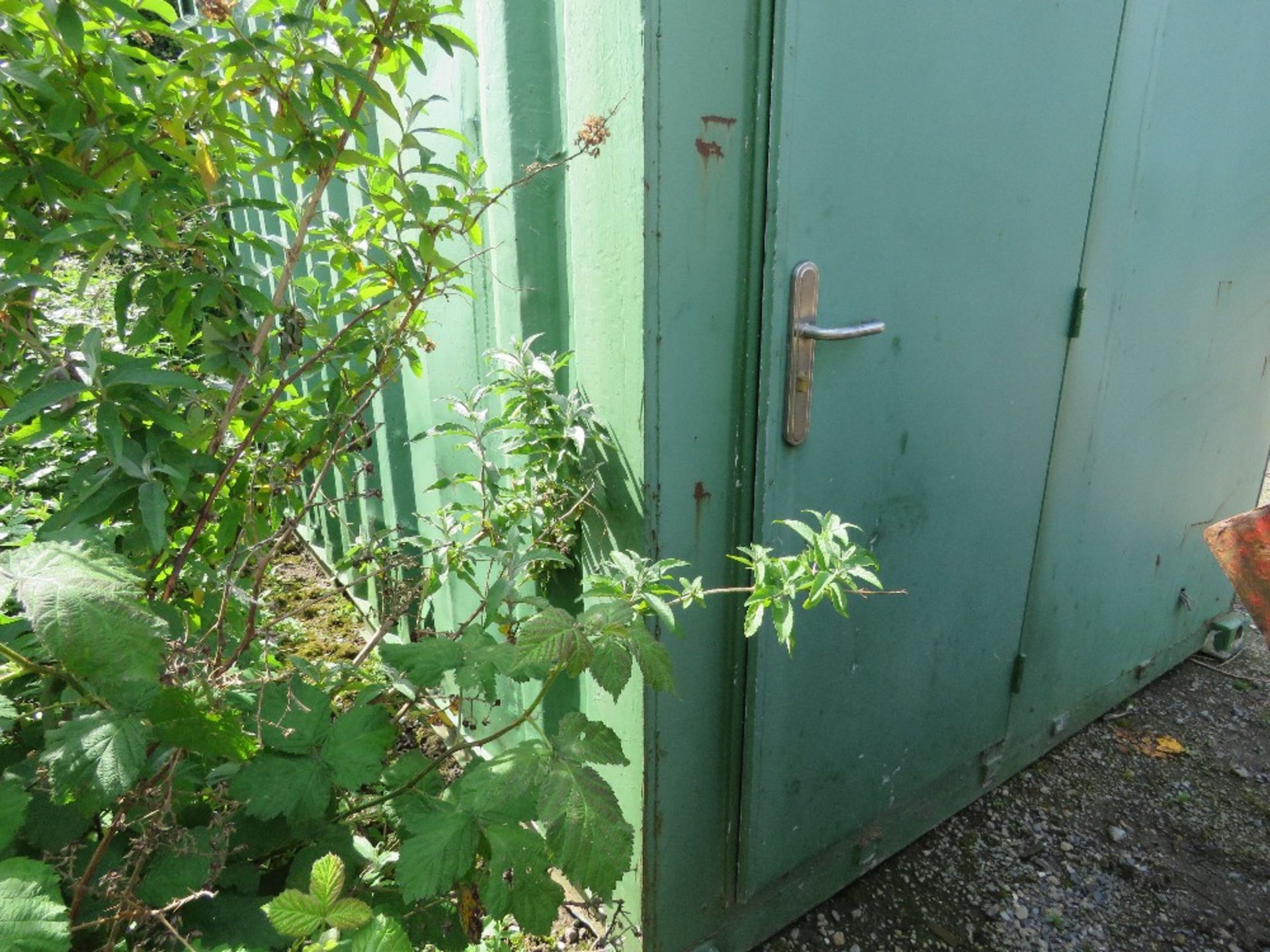 CONTAINERISED SITE OFFICE 10FT X 8FT APPROX WITH DOOR EITHER END. - Image 7 of 7