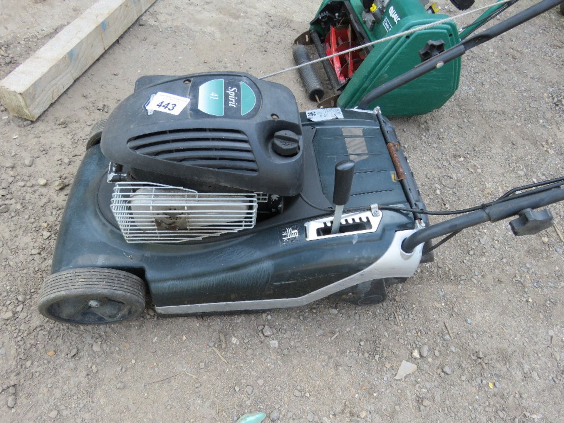 HAYTER SPIRIT 41 PETROL ENGINED MOWER WITH NO COLLECTOR. ....THIS LOT IS SOLD UNDER THE AUCTIONEERS - Image 3 of 4