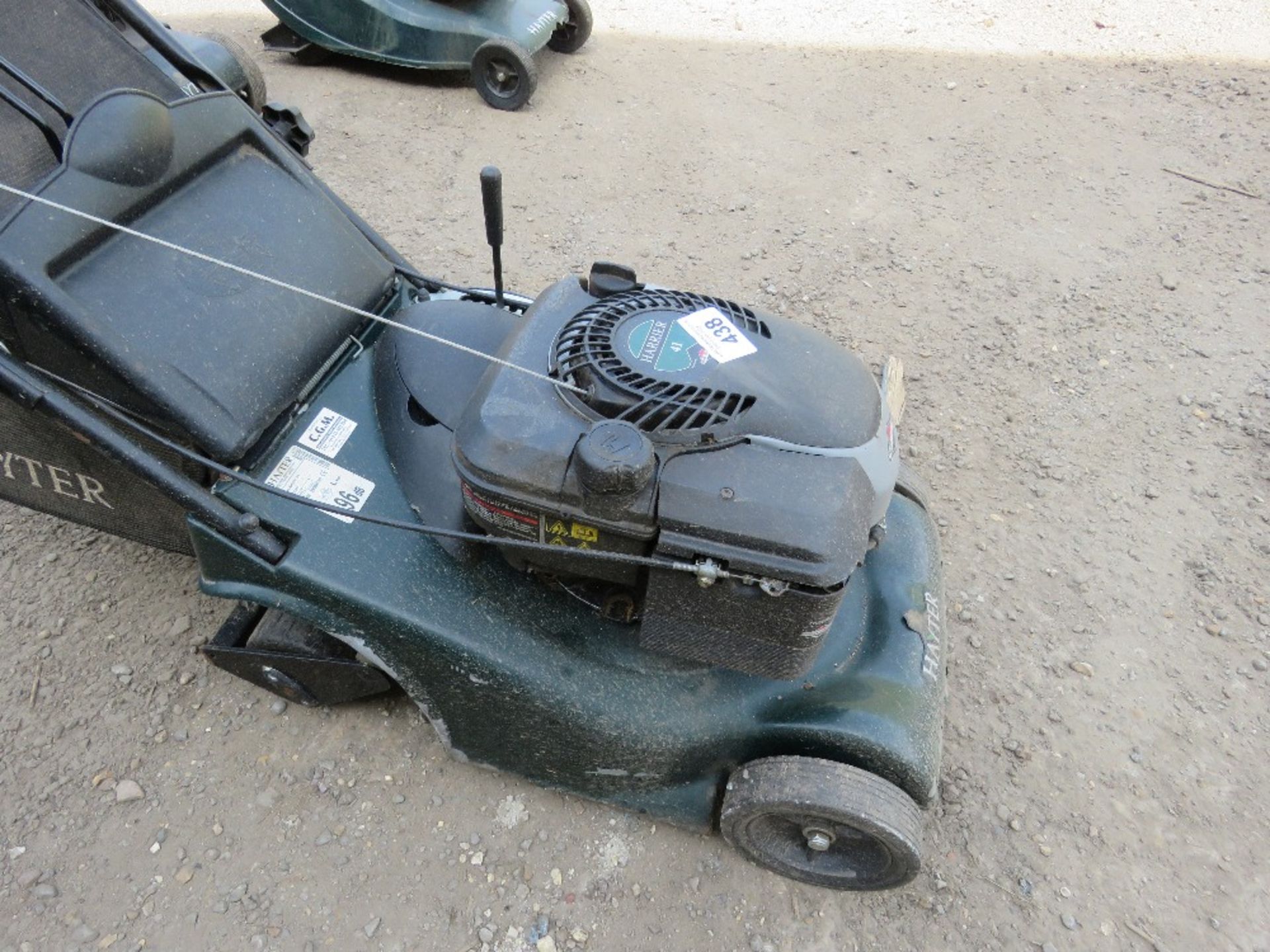 HAYTER HARRIER 41 PETROL ENGINED MOWER WITH REAR ROLLER AND COLLECTOR. ....THIS LOT IS SOLD UNDER TH - Image 3 of 4