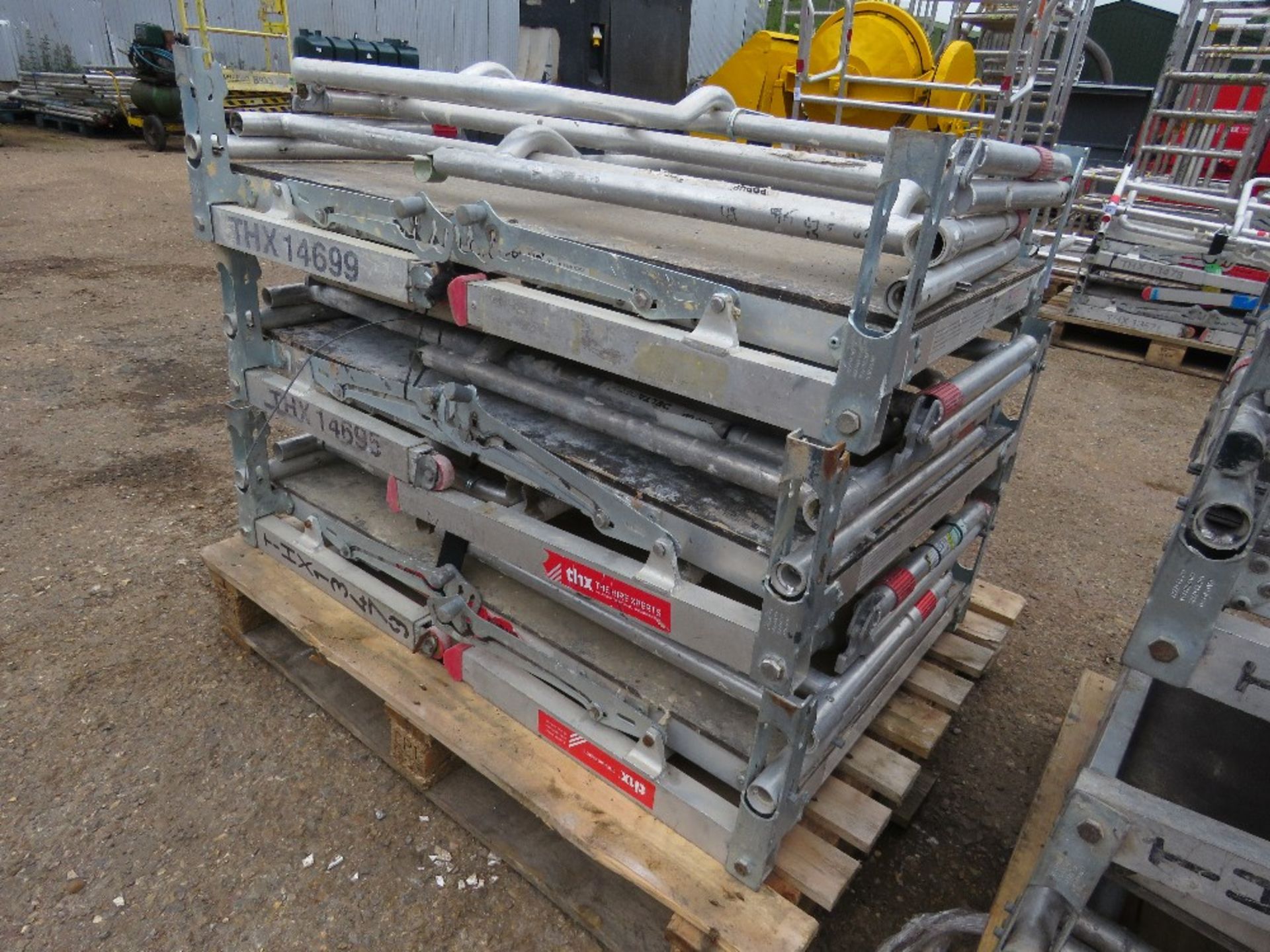 3 X DELTA DECK ALUMINIUM WORK PLATFORMS. THX14699,14695,13479 - Image 4 of 4