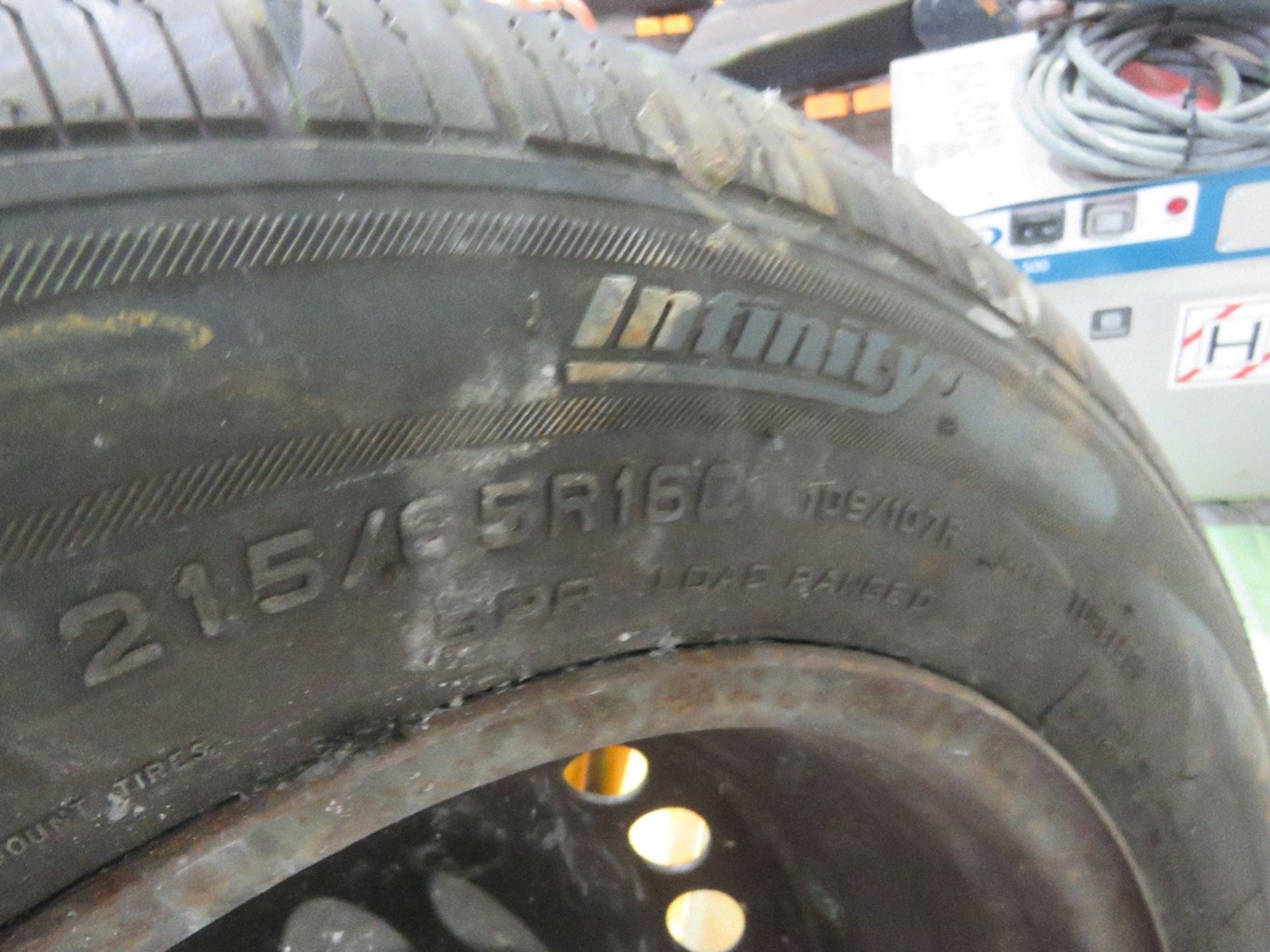 VOLKSWAGEN 5 STUD 215-65R16 WHEEL AND TYRE. - Image 3 of 4