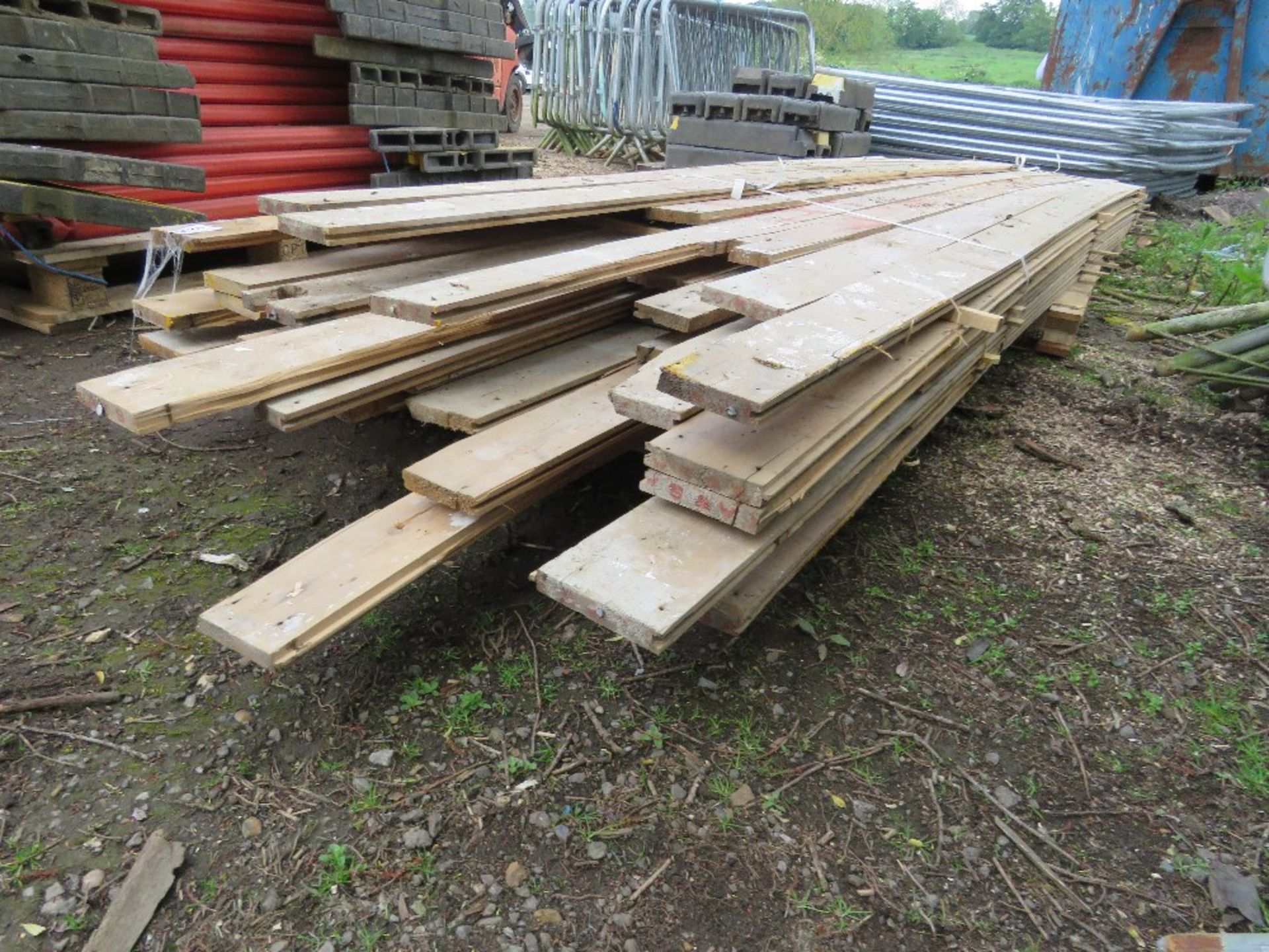 PALLET OF ASSORTED PRE USED FLOORBOARDS AND TIMBERS 10-14FT LENGTH APPROX.....THIS LOT IS SOLD UNDER - Image 3 of 3