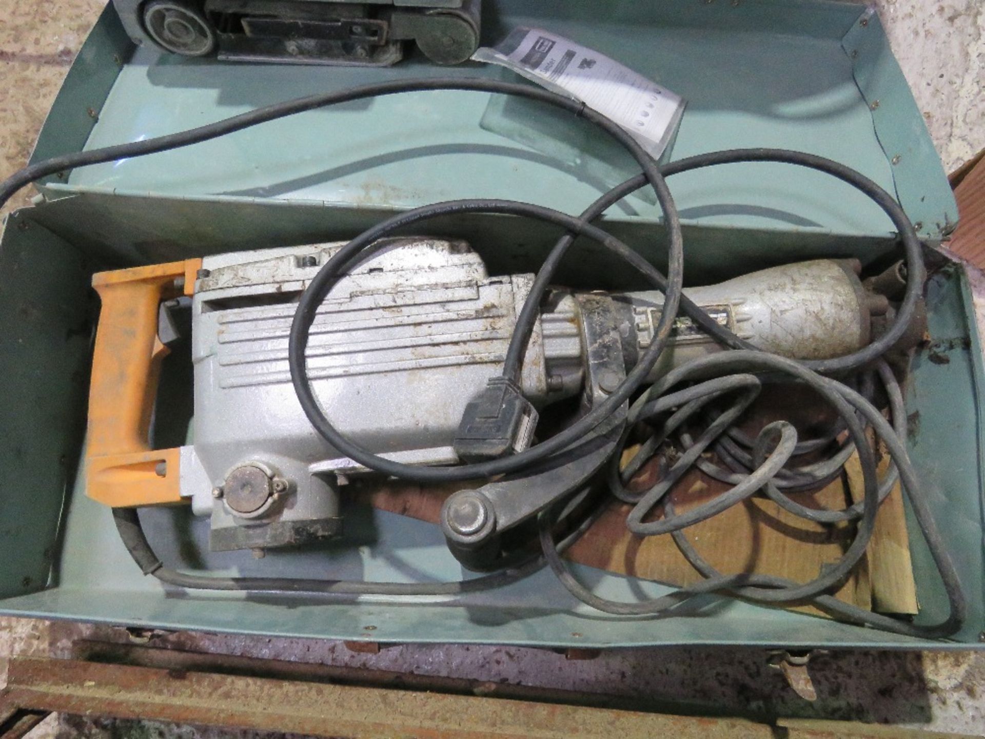 240VOLT BREAKER PLUS A MAKITA BELT SANDER.....THIS LOT IS SOLD UNDER THE AUCTIONEERS MARGIN SCHEME, - Image 3 of 7