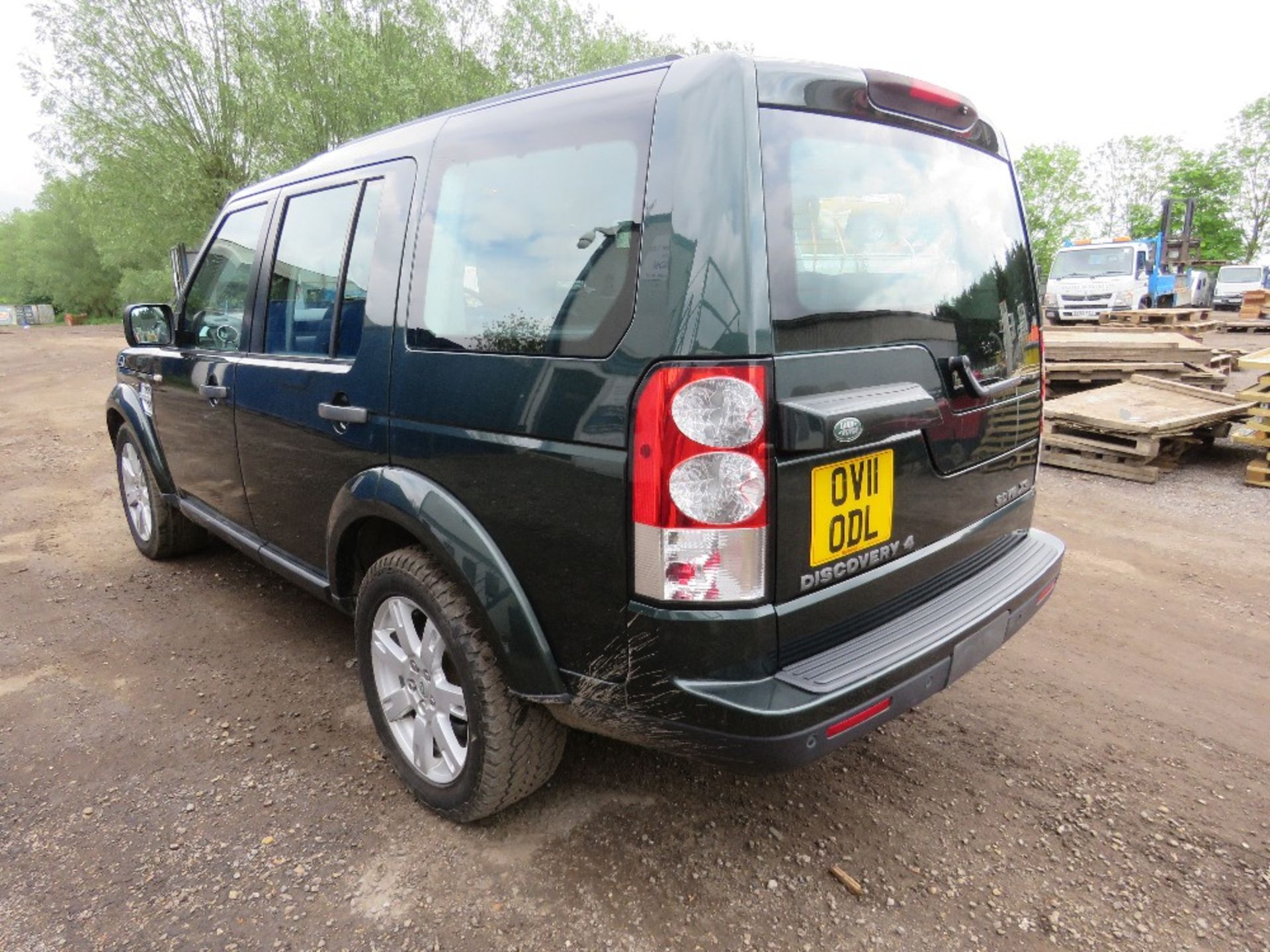 LANDROVER DISCOVERY 4 SDV6 XS 7 SEAT CAR REG:OV11 ODL. WITH V5 AND MOT UNTIL 19/09/24. 3 X KEYS. AU - Image 6 of 21