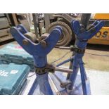 PAIR OF BLUE ROLLER PIPE STANDS THX2427