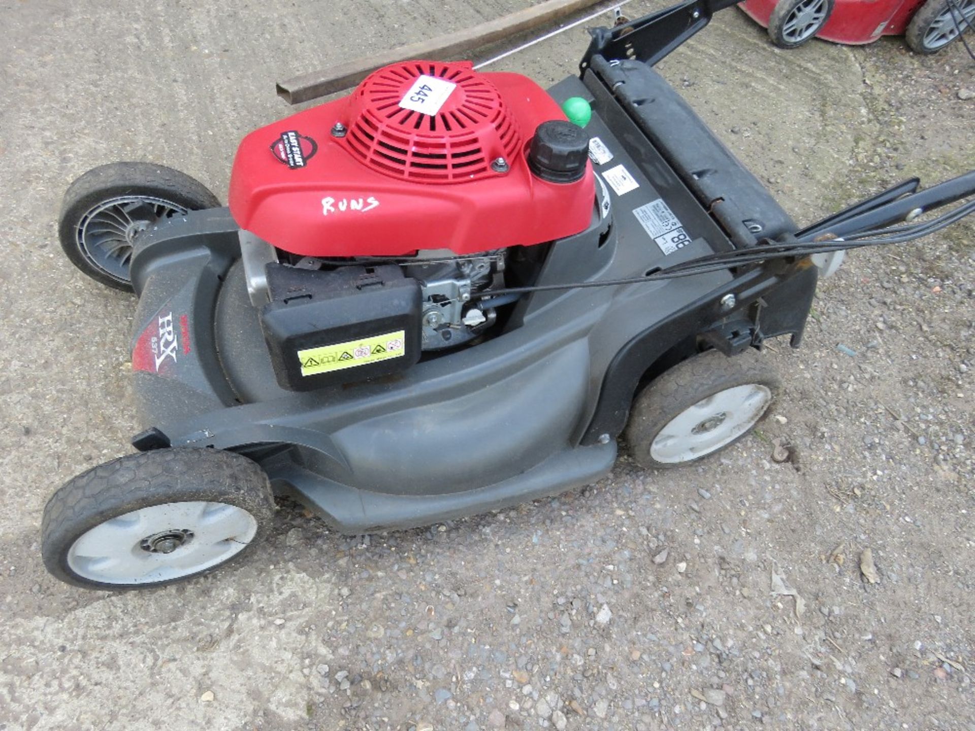 HONDA HRX537 PETROL ENGINED MOWER WITH NO COLLECTOR. ....THIS LOT IS SOLD UNDER THE AUCTIONEERS MAR - Image 2 of 4