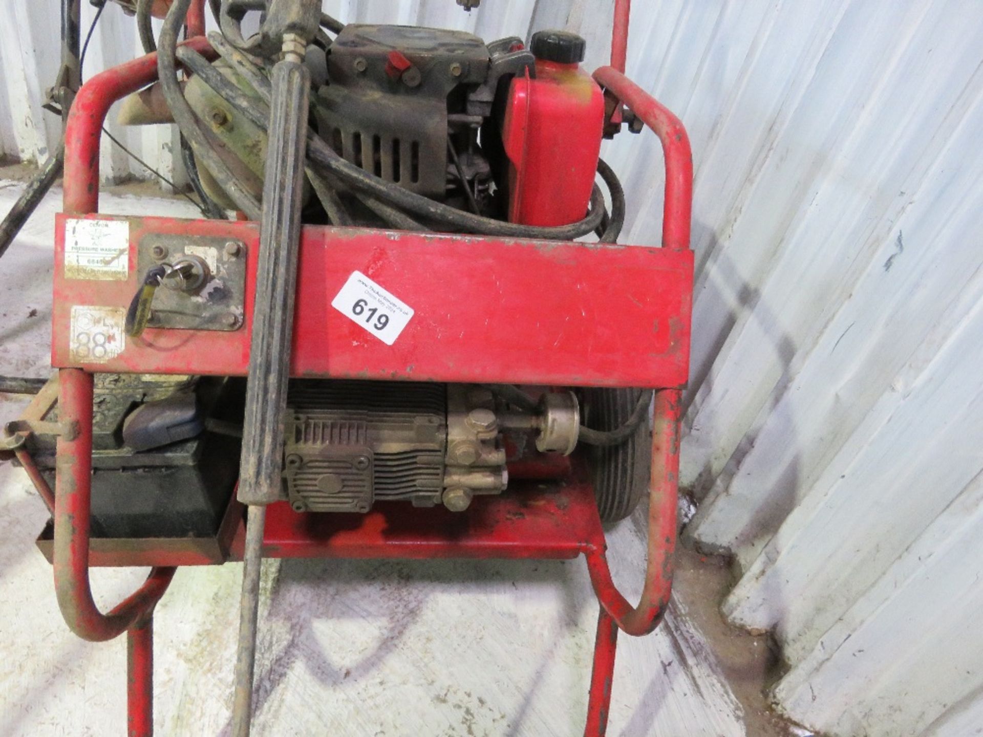 YANMAR DIESEL ENGINED PRESSURE WASHER. WHEN TESTED WAS SEEN TO START AND RUN (FUEL LOW) - Image 3 of 10
