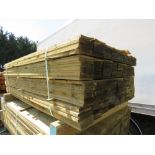 MEDIUM PACK OF PRESSURE TREATED FEATHER EDGE CLADDING TIMBER BOARDS 1.65M LENGTH X 100MM WIDTH APPRO