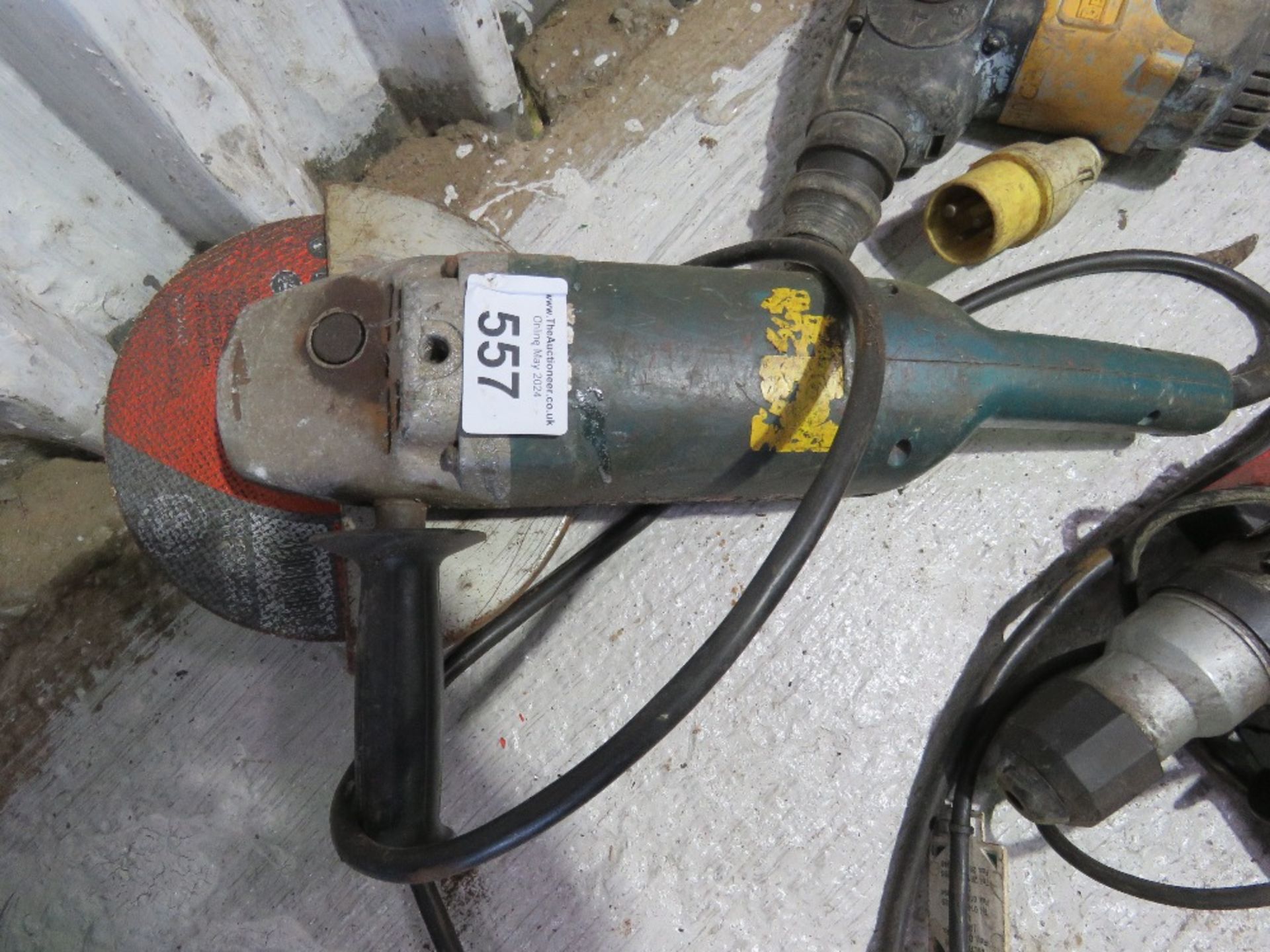 2 X BREAKER DRILLS PLUS A GRINDER.....THIS LOT IS SOLD UNDER THE AUCTIONEERS MARGIN SCHEME, THEREFOR - Image 6 of 8