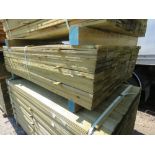 MEDIUM PACK OF PRESSURE TREATED FEATHER EDGE CLADDING TIMBER BOARDS 1.65M LENGTH X 100MM WIDTH APPRO